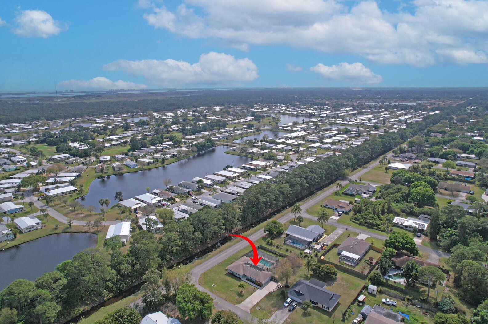 6501 Paso Robles Blvd, Fort Pierce FL  34951-1224 exterior