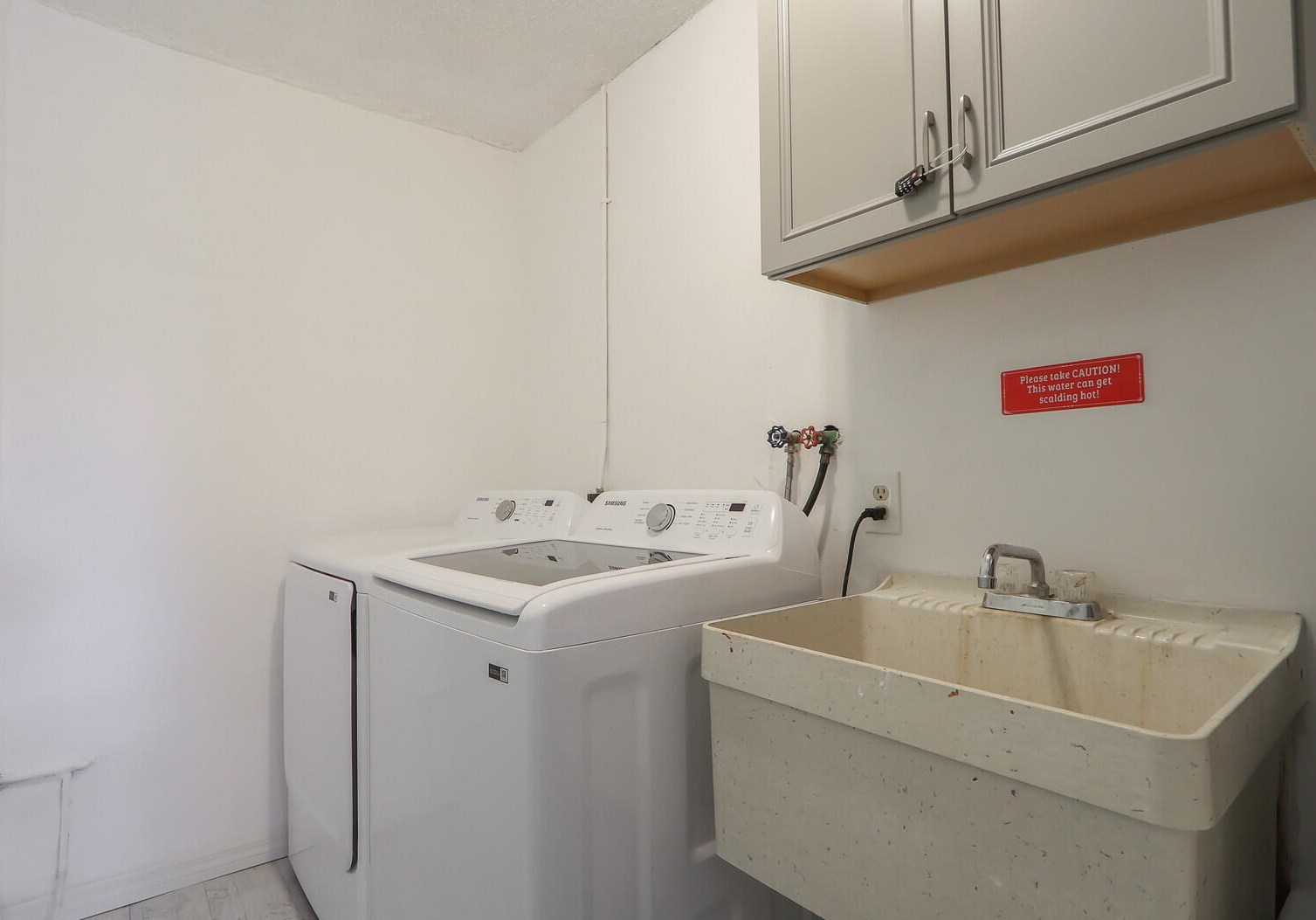 6501 Paso Robles Blvd, Fort Pierce FL  34951-1224 exterior
