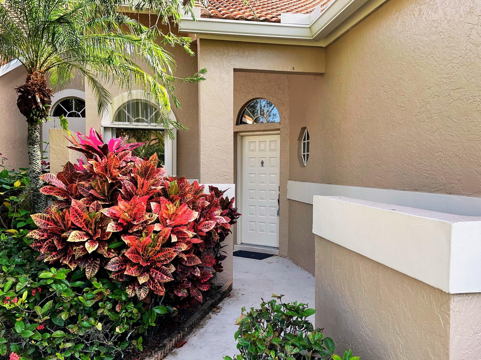 2602 Mahogany Pl, West Palm Beach, FL 33418-8084