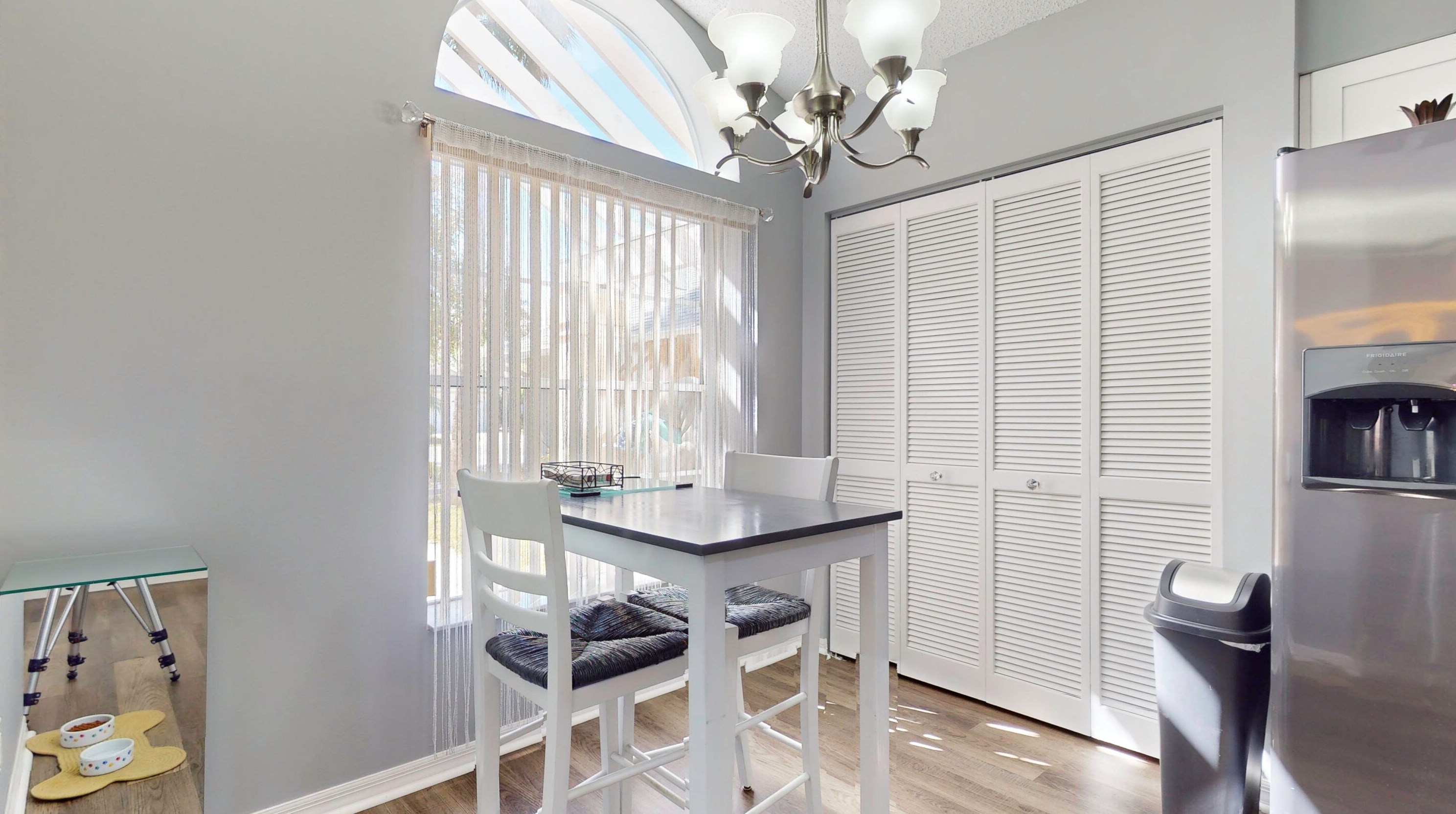 482 10th Pl, Vero Beach FL  32960-6818 exterior