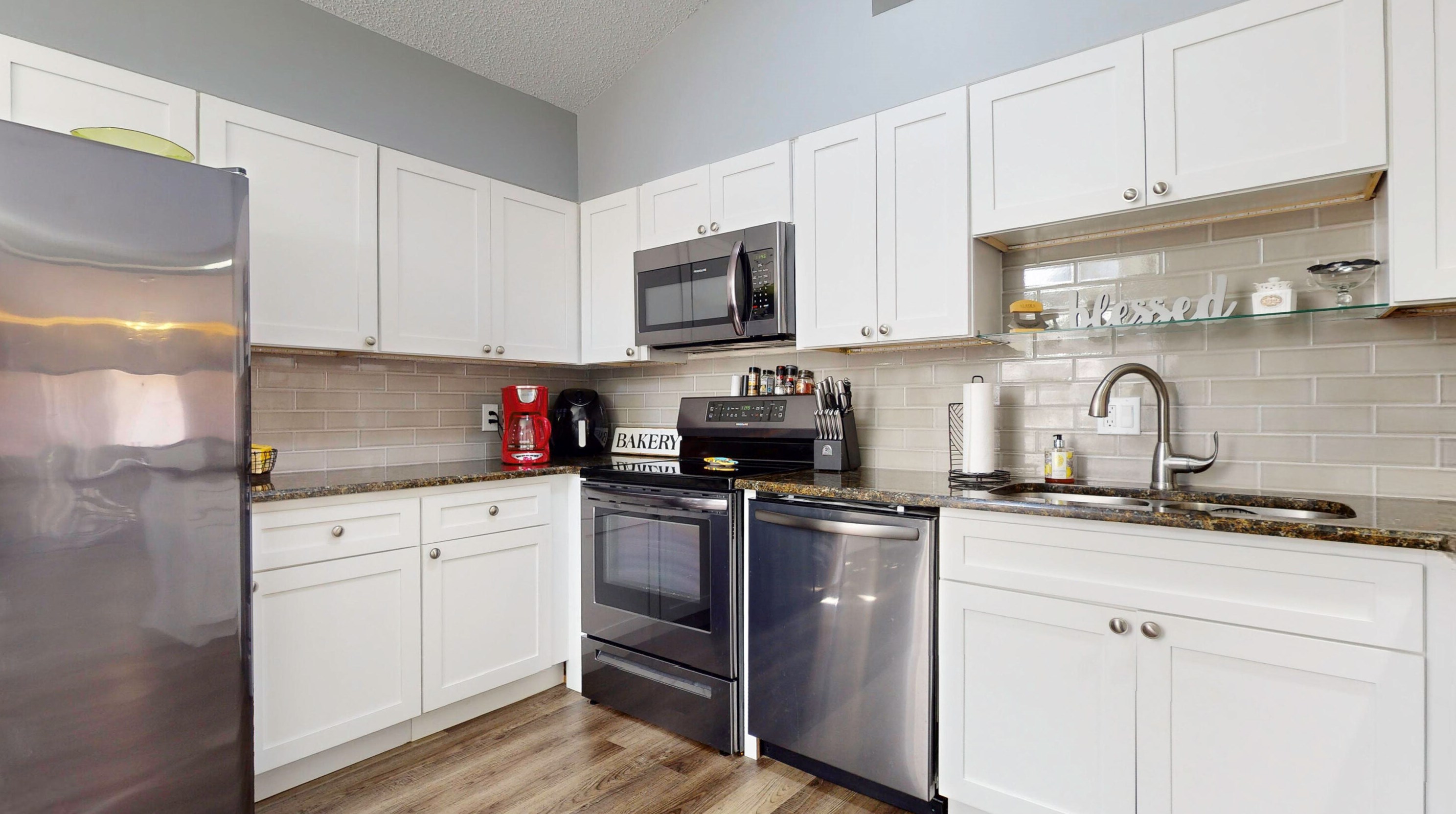 482 10th Pl, Vero Beach FL  32960-6818 exterior