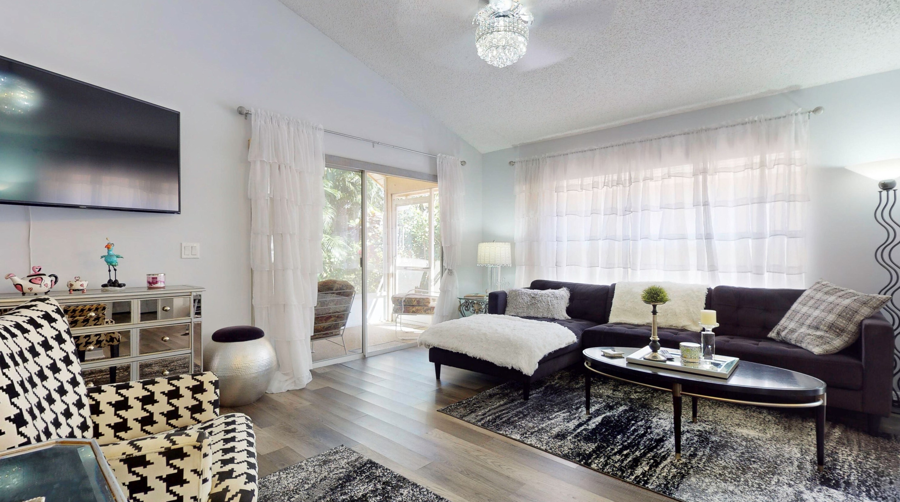 482 10th Pl, Vero Beach FL  32960-6818 exterior