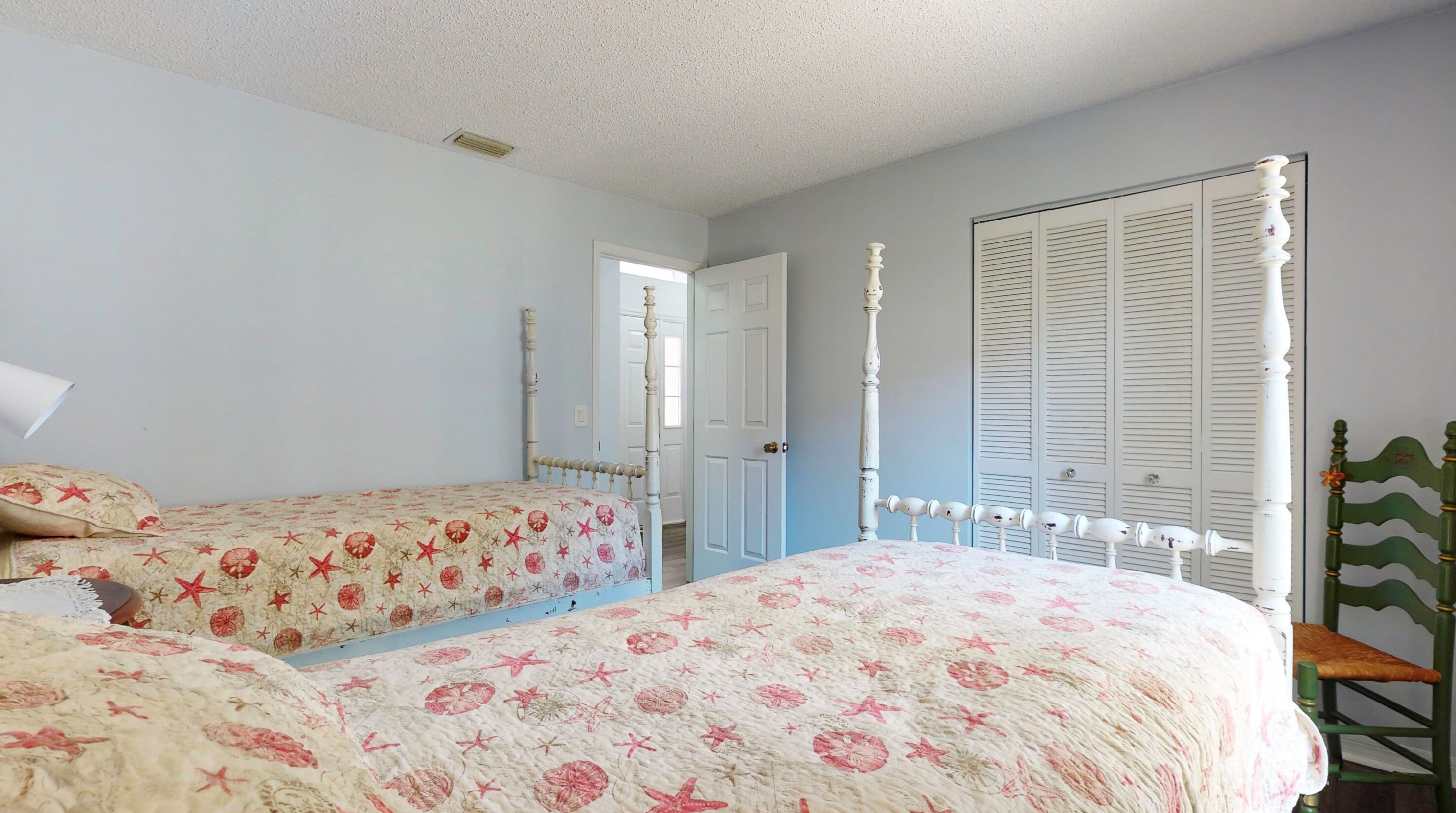 482 10th Pl, Vero Beach FL  32960-6818 exterior