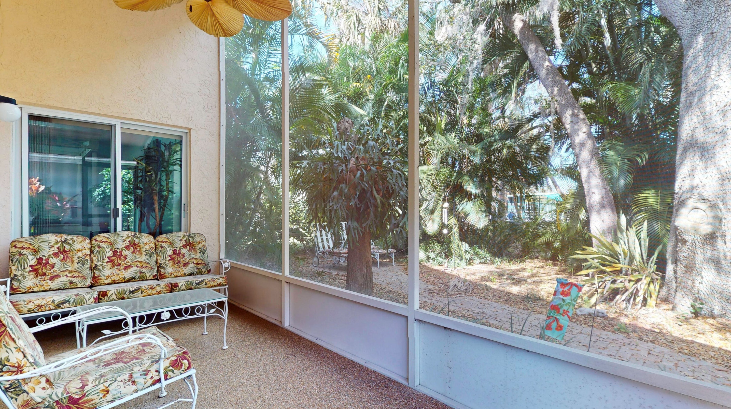 482 10th Pl, Vero Beach FL  32960-6818 exterior