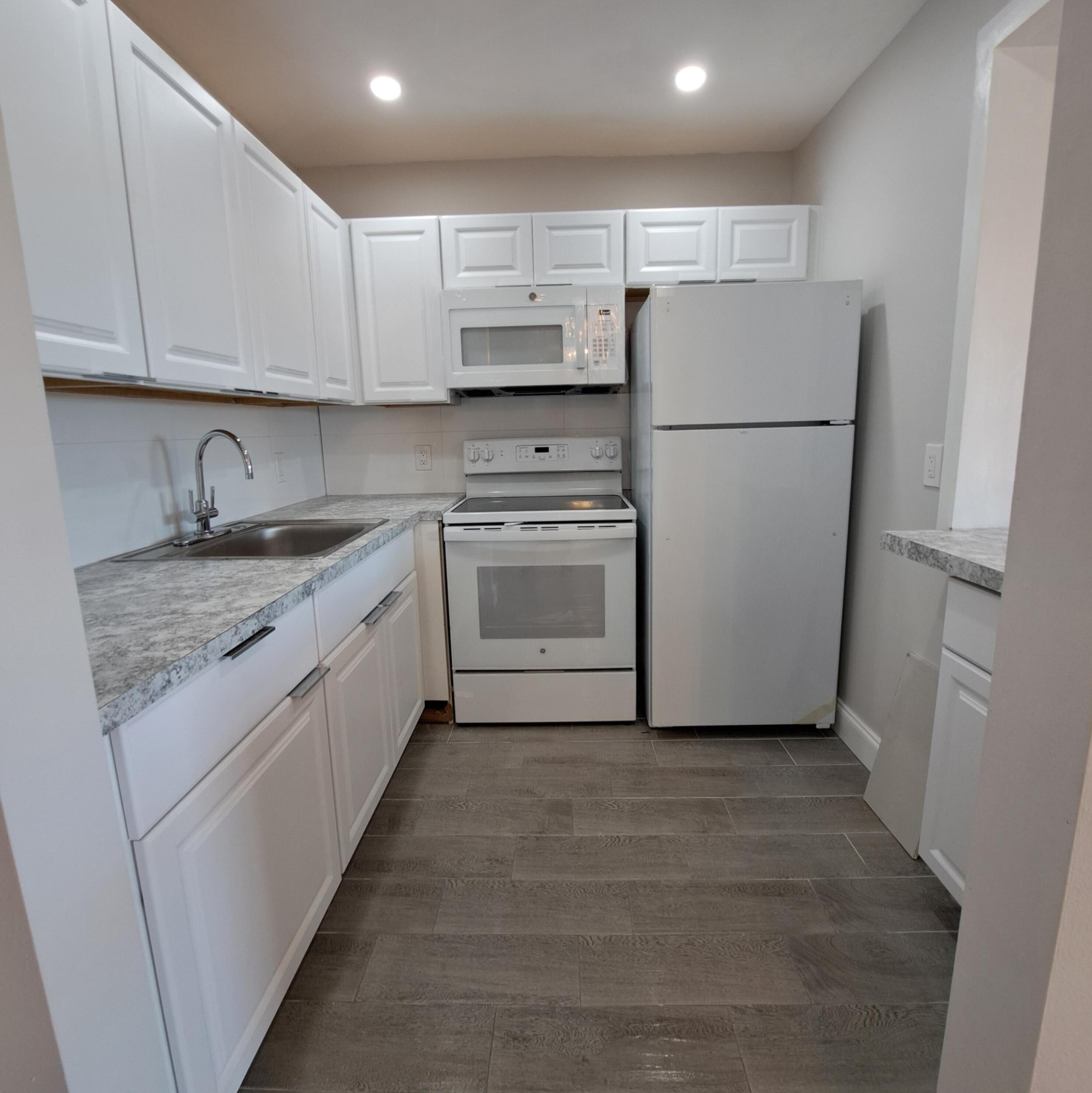 10 Hastings A, West Palm Beach, FL 33417