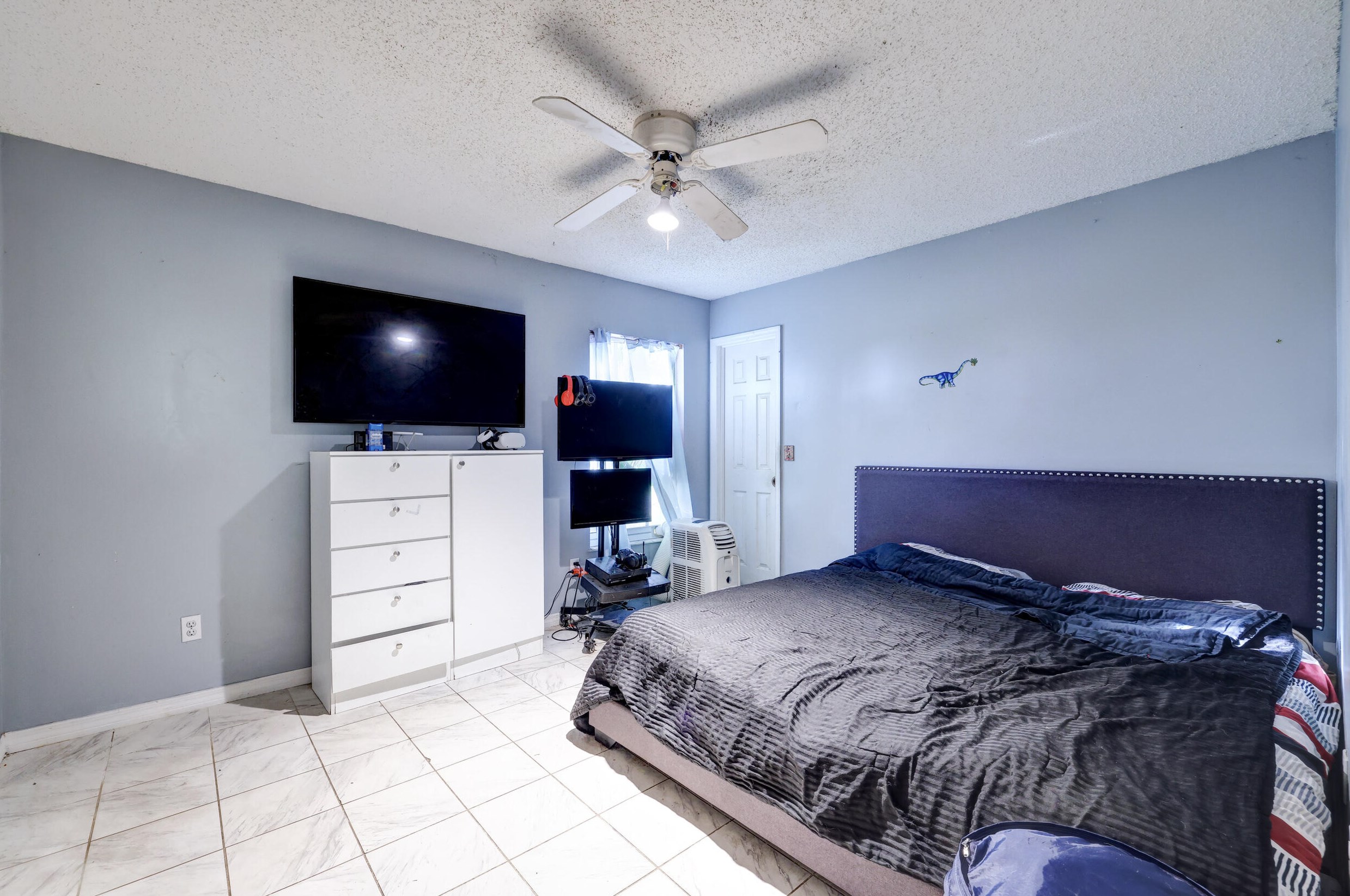 3901 Jarmer Rd, Fort Pierce FL  34953-3648 exterior