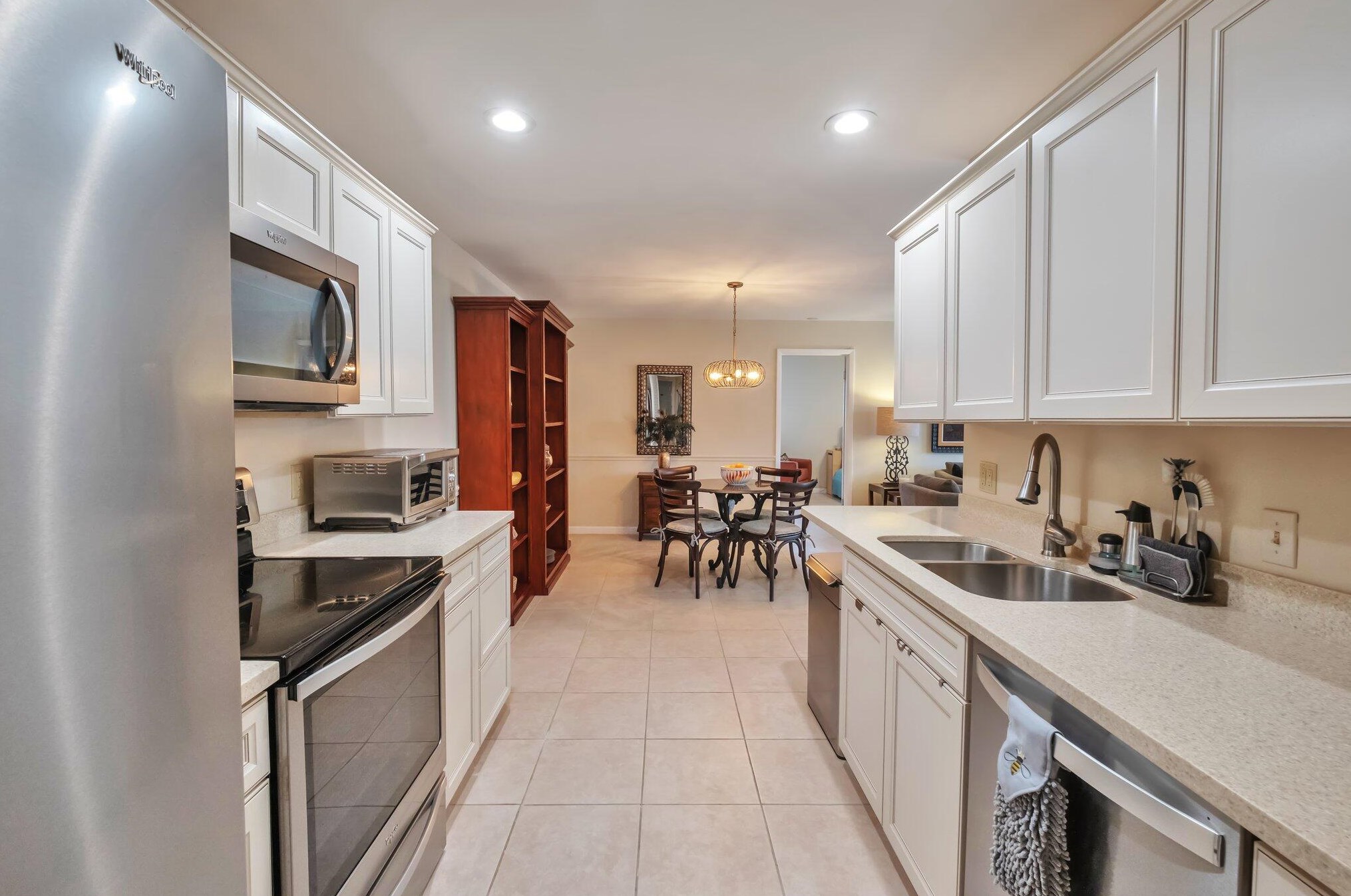 8420 Croft Cir, Hobe Sound FL  33455-6341 exterior