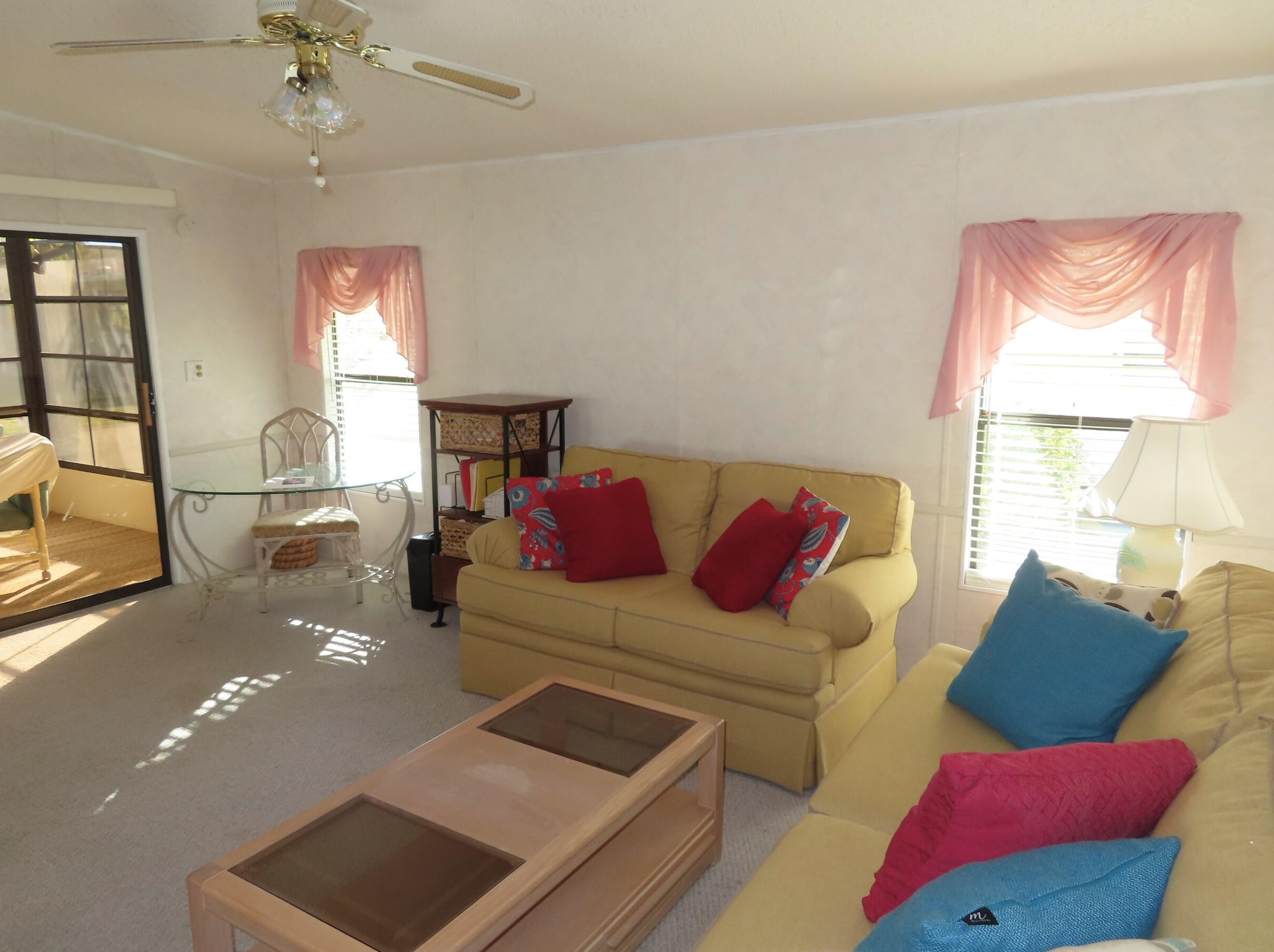 246 Kiwi Dr, Sebastian, FL 32976