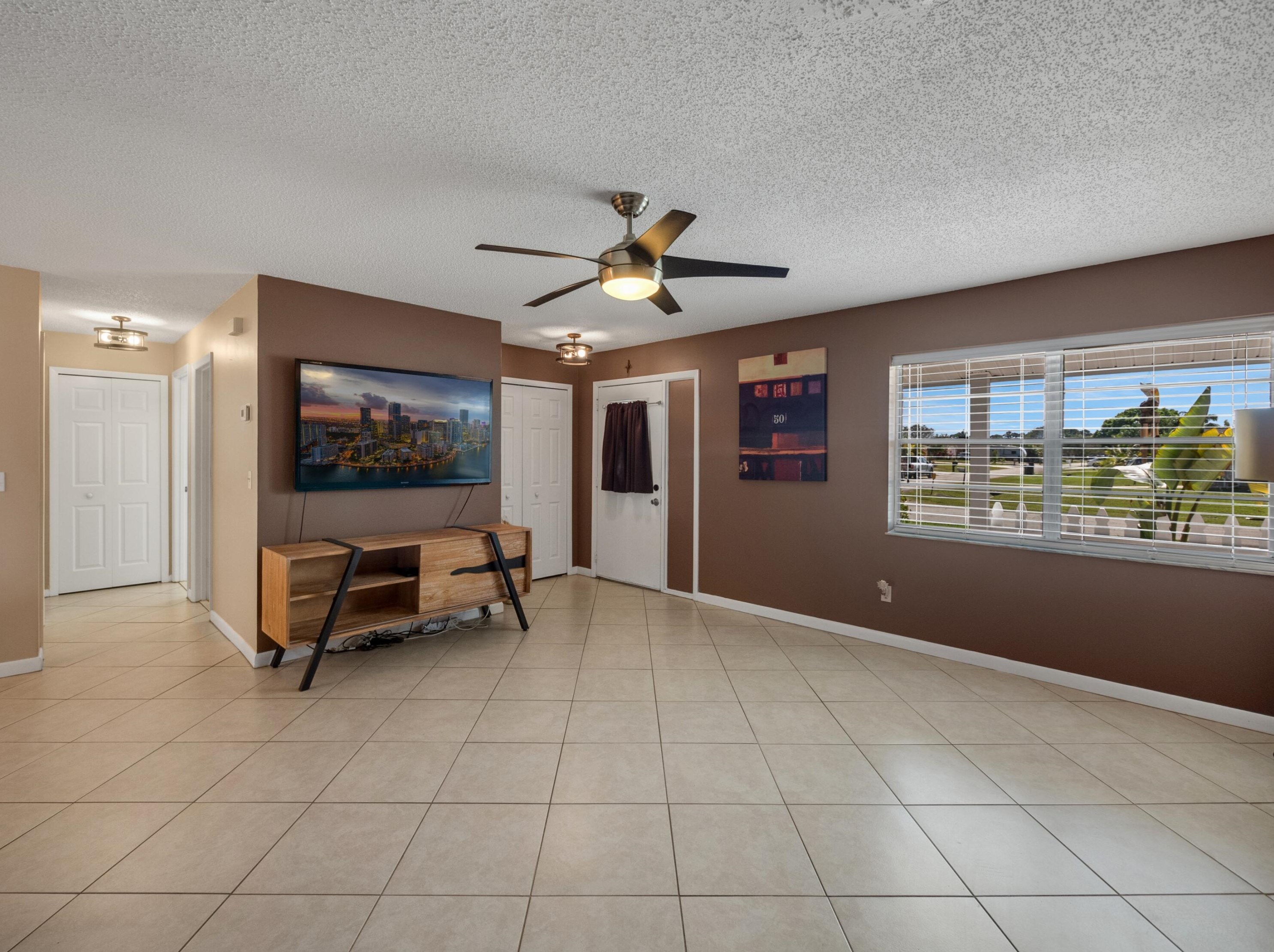 331 Se Voltair Ter, Fort Pierce, FL 34983