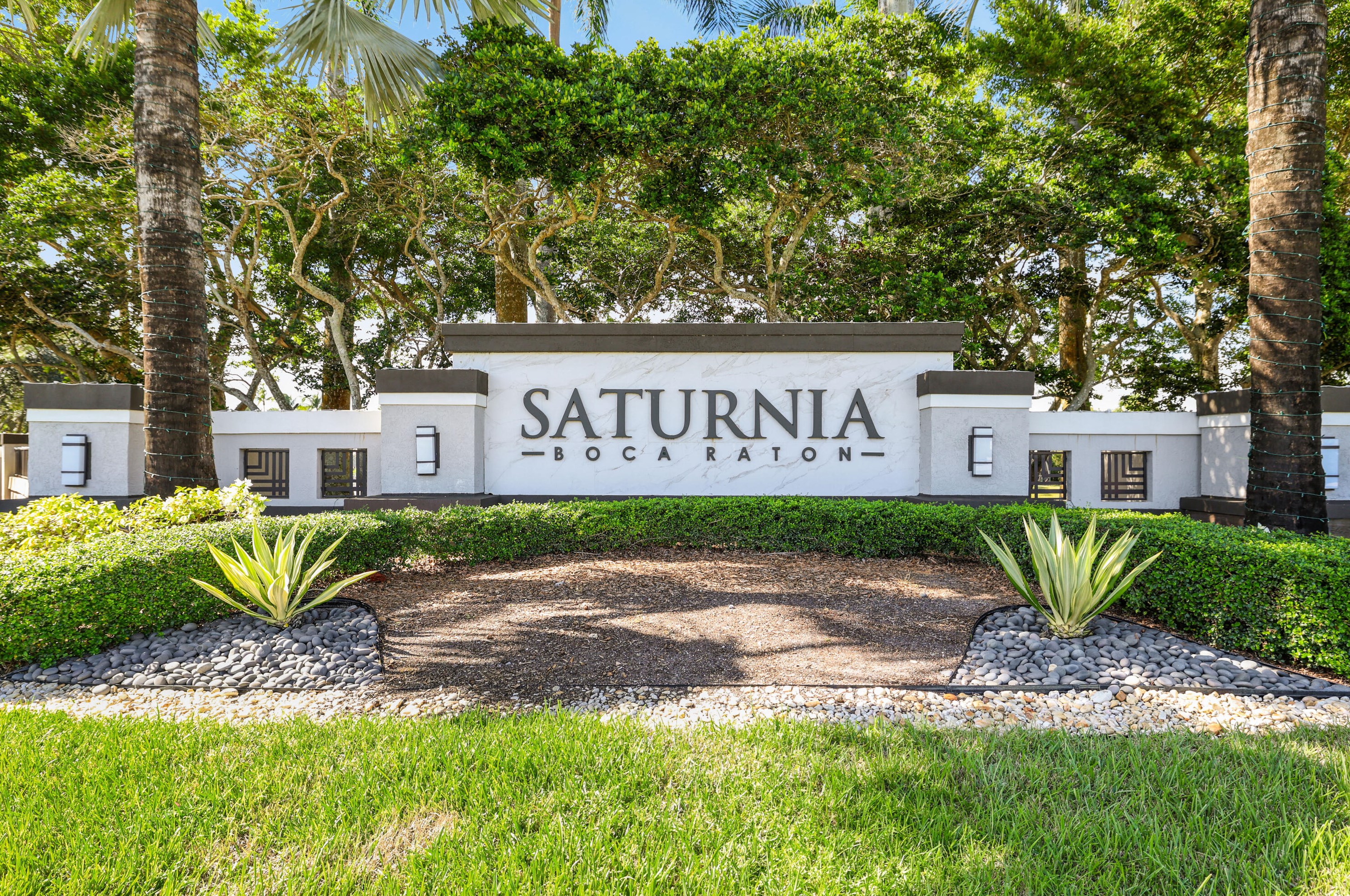 19650 Estuary Dr, Boca Raton, FL 33498-6201