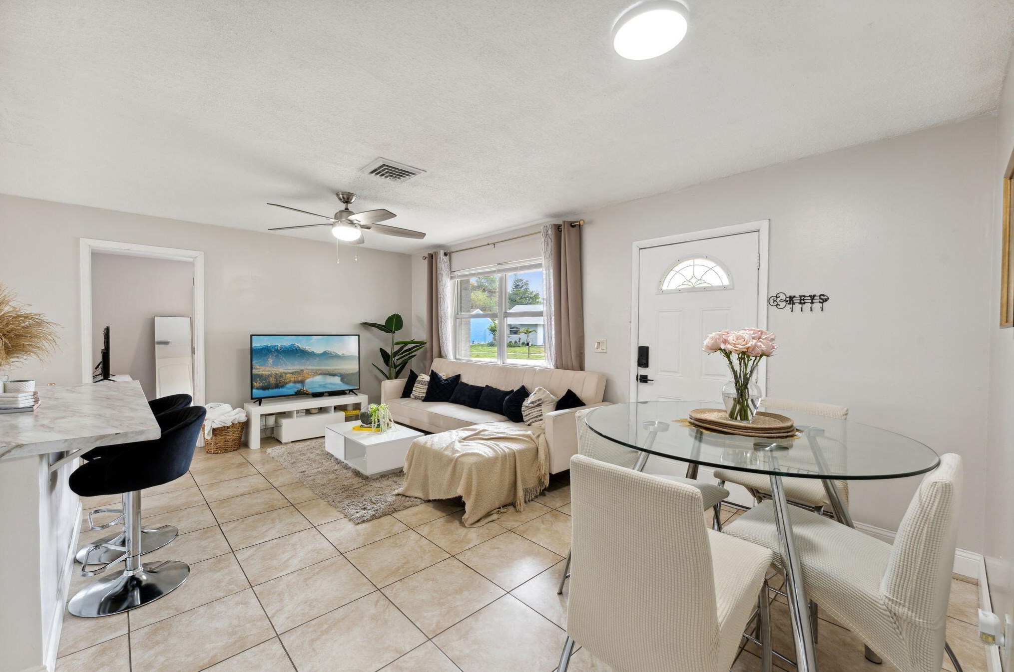 4481 Nicia Way, Lake Worth FL  33463-4684 exterior