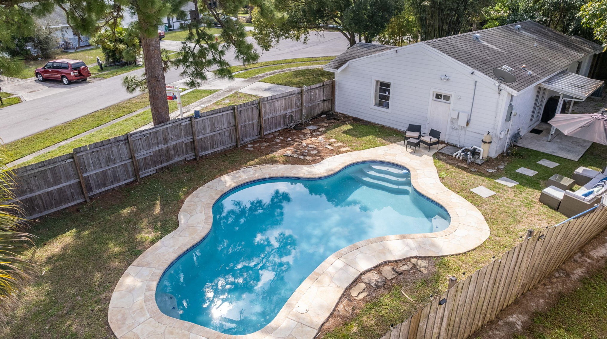 4481 Nicia Way, Lake Worth FL  33463-4684 exterior