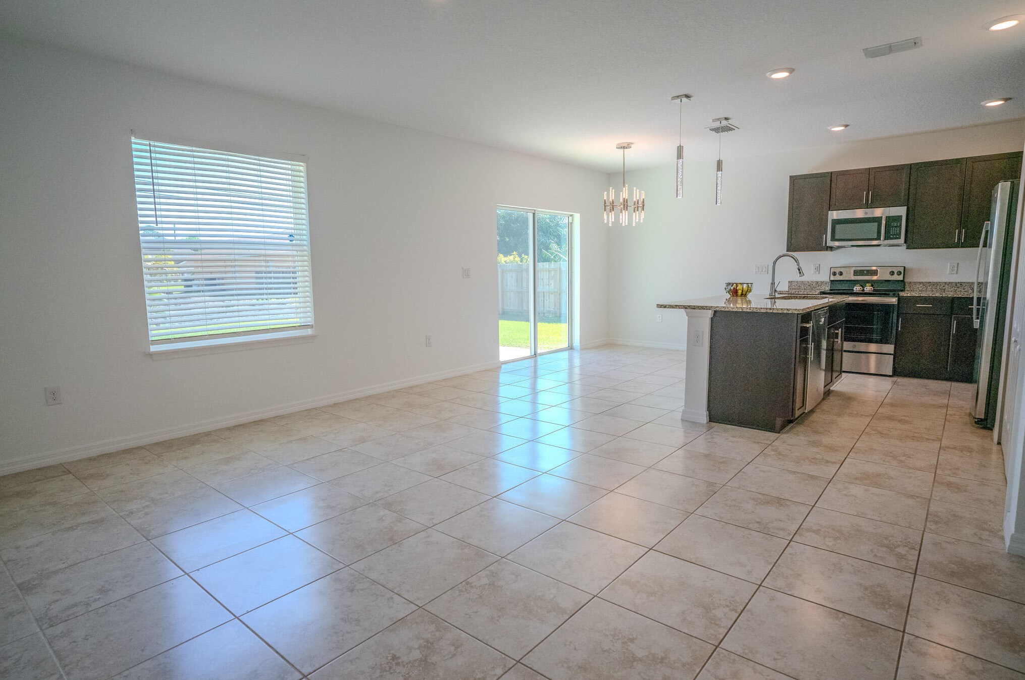 1925 Cycle St, Fort Pierce, FL 34953-1779
