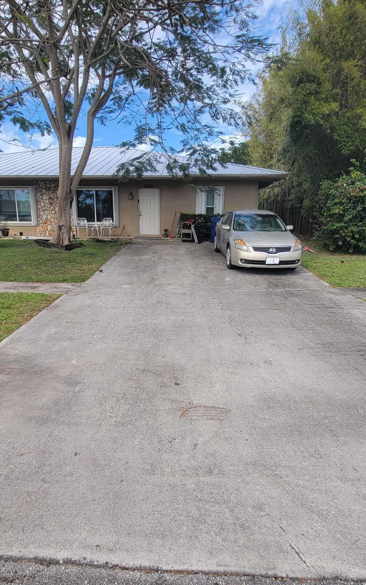 6221 Allen St, Jupiter, FL 33458