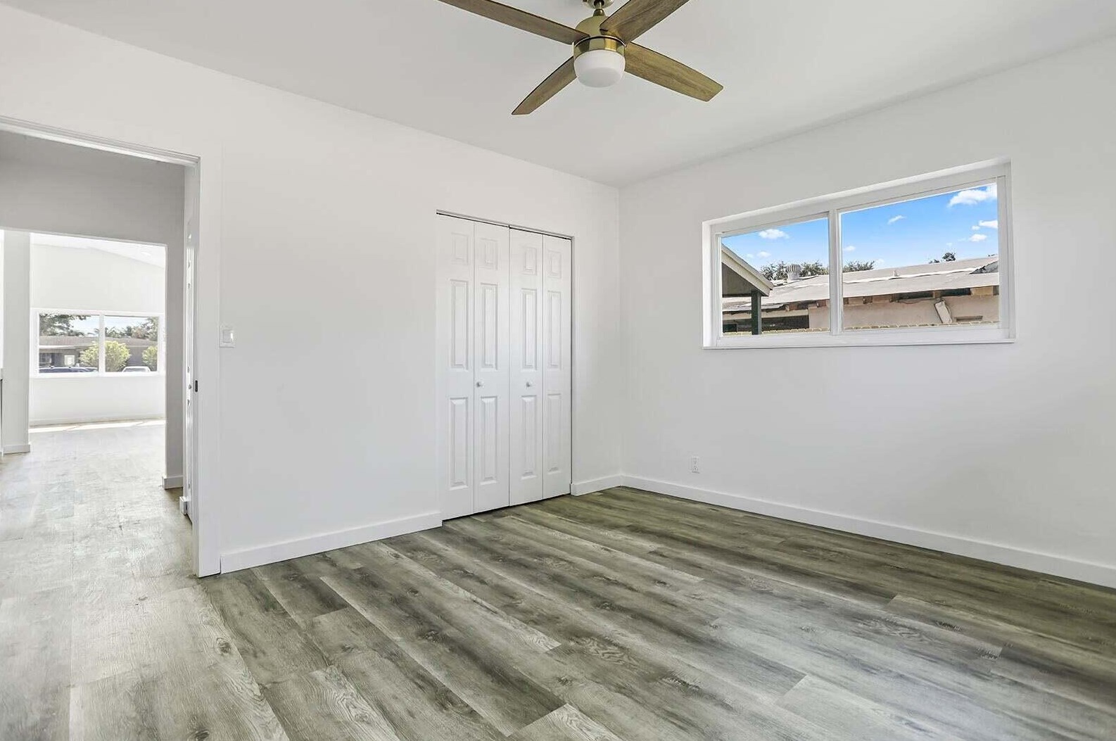 7281 Mcarthur Pkwy, Hollywood FL  33024-7122 exterior