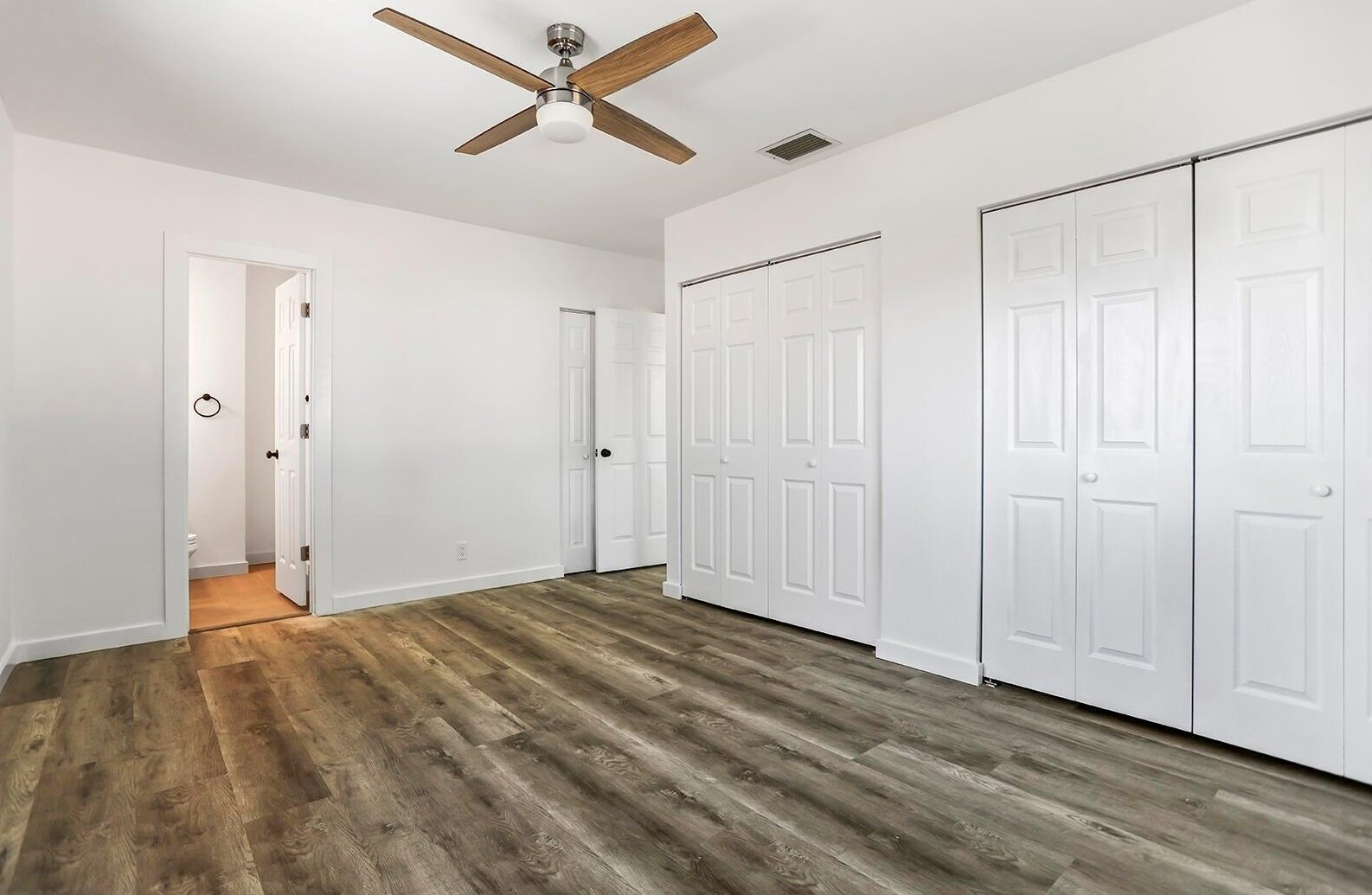 7281 Mcarthur Pkwy, Hollywood FL  33024-7122 exterior