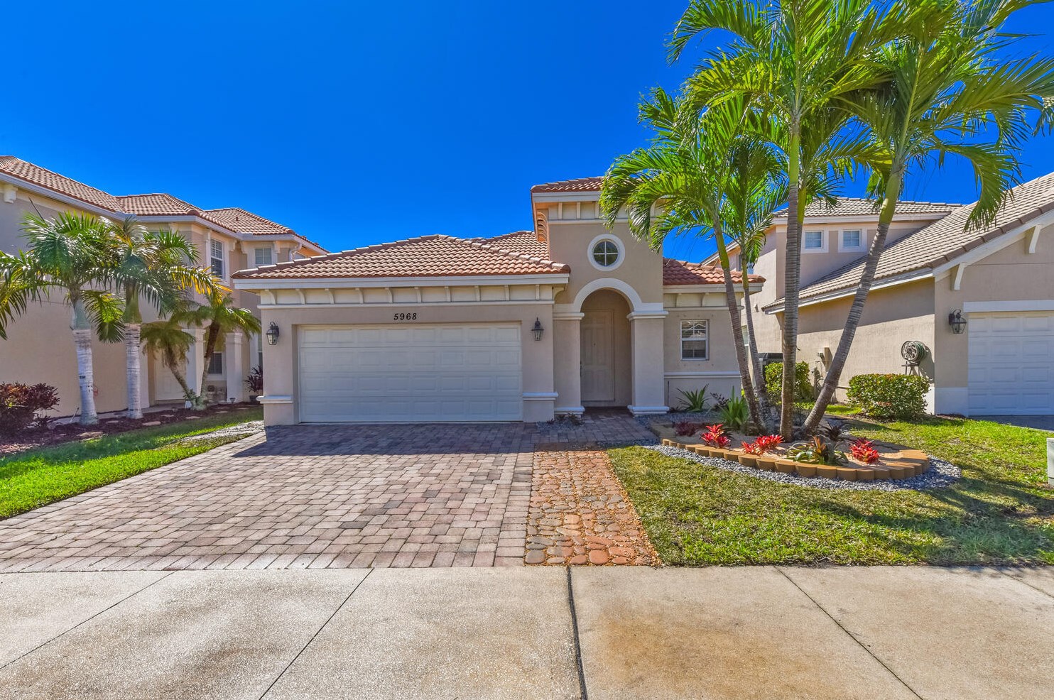 5968 Crooked Oak Ave, Hobe Sound FL  33455-8312 exterior