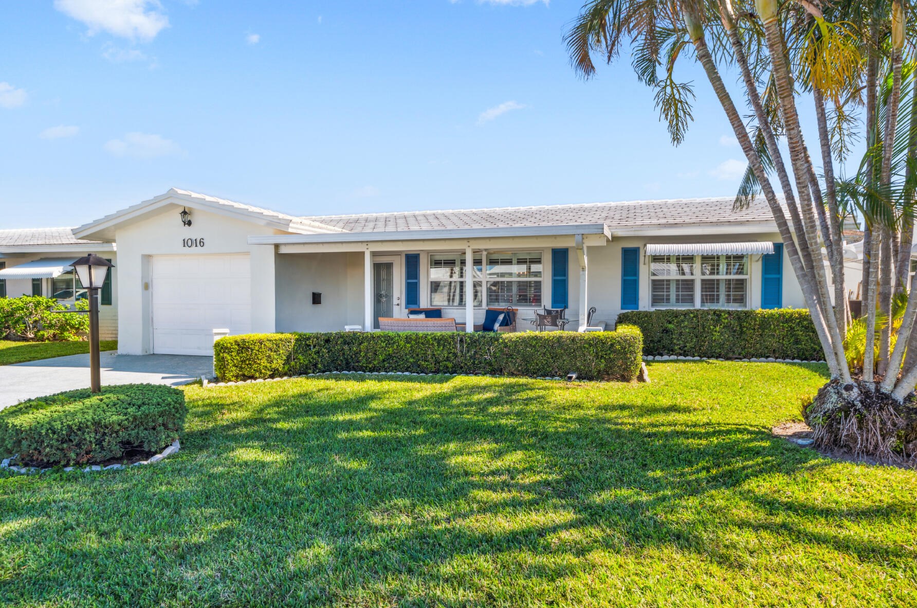 1016 15th St, Boynton Beach, FL 33426-5414