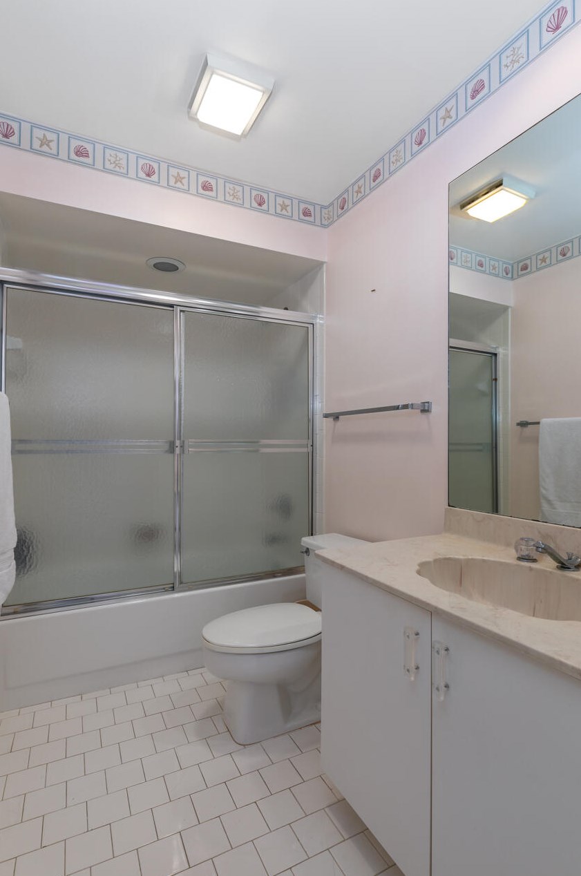 2924 Westlake Cir, Palm City FL  34990-4616 exterior