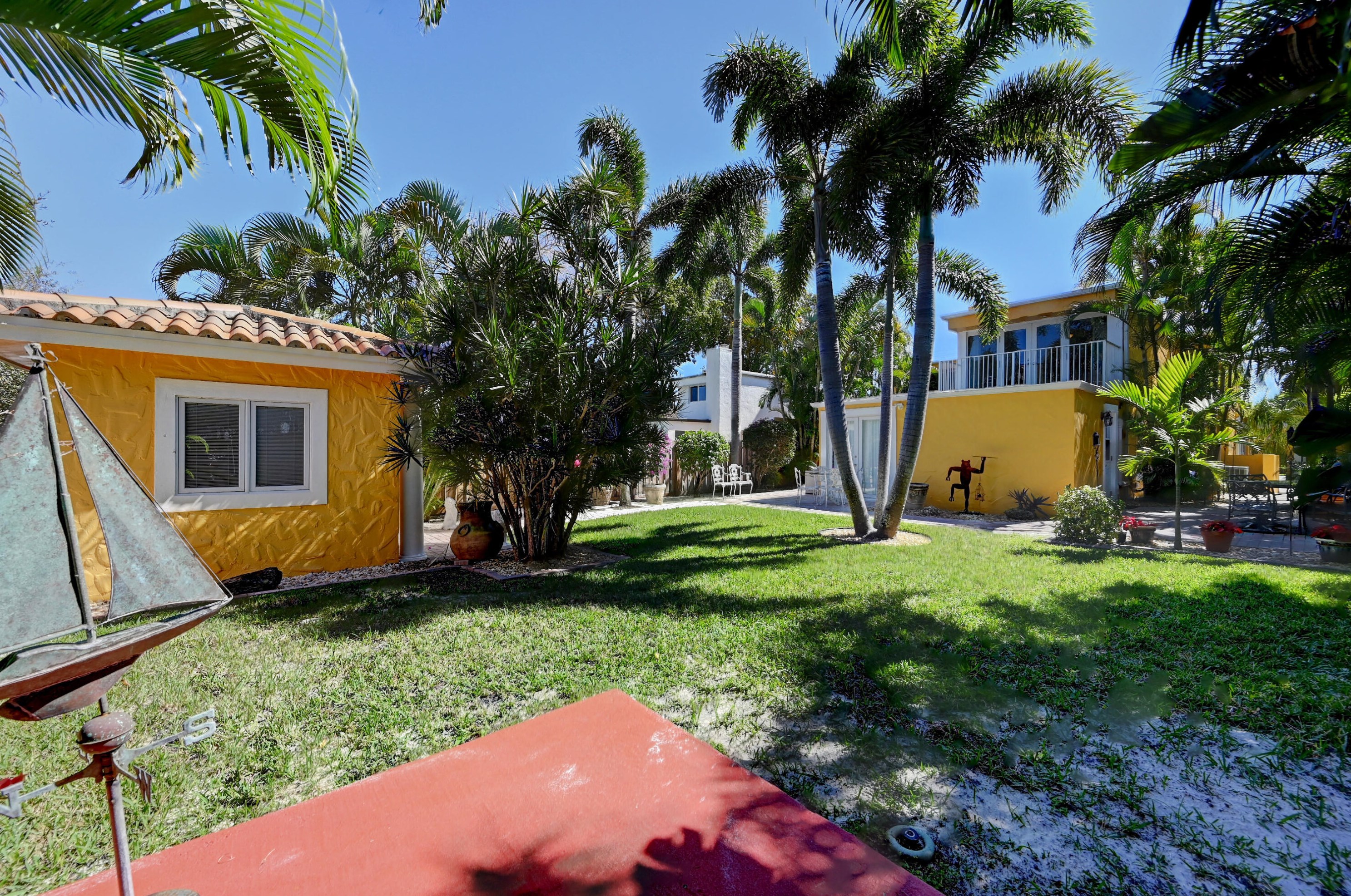 665 Forsyth St, Boca Raton FL 33487-3202 exterior