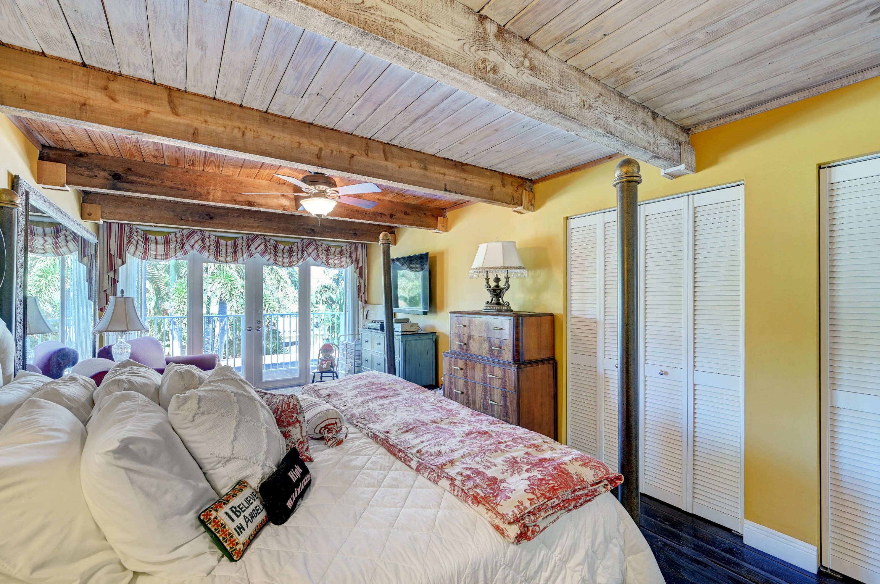 665 Forsyth St, Boca Raton FL 33487-3202 exterior