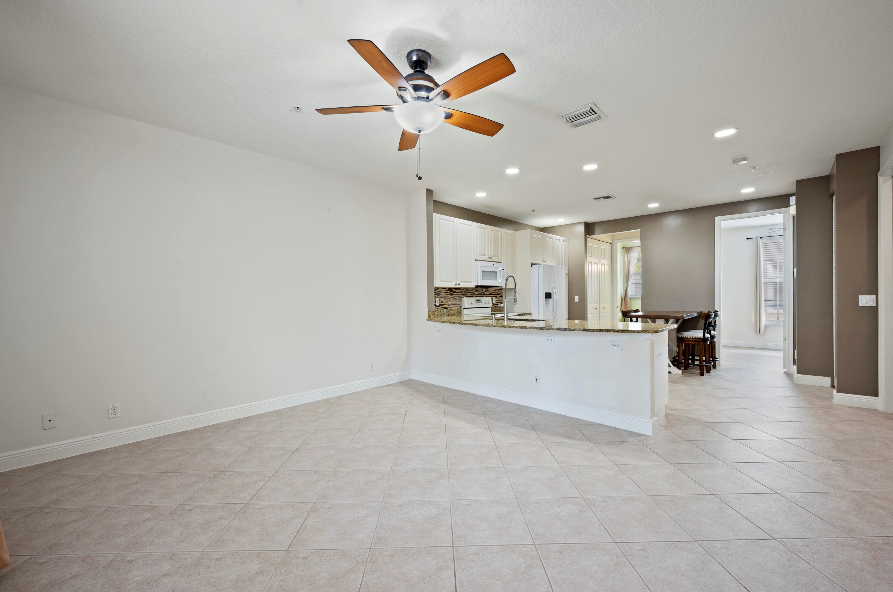 115 Apalachee Ln, Jupiter, FL 33458