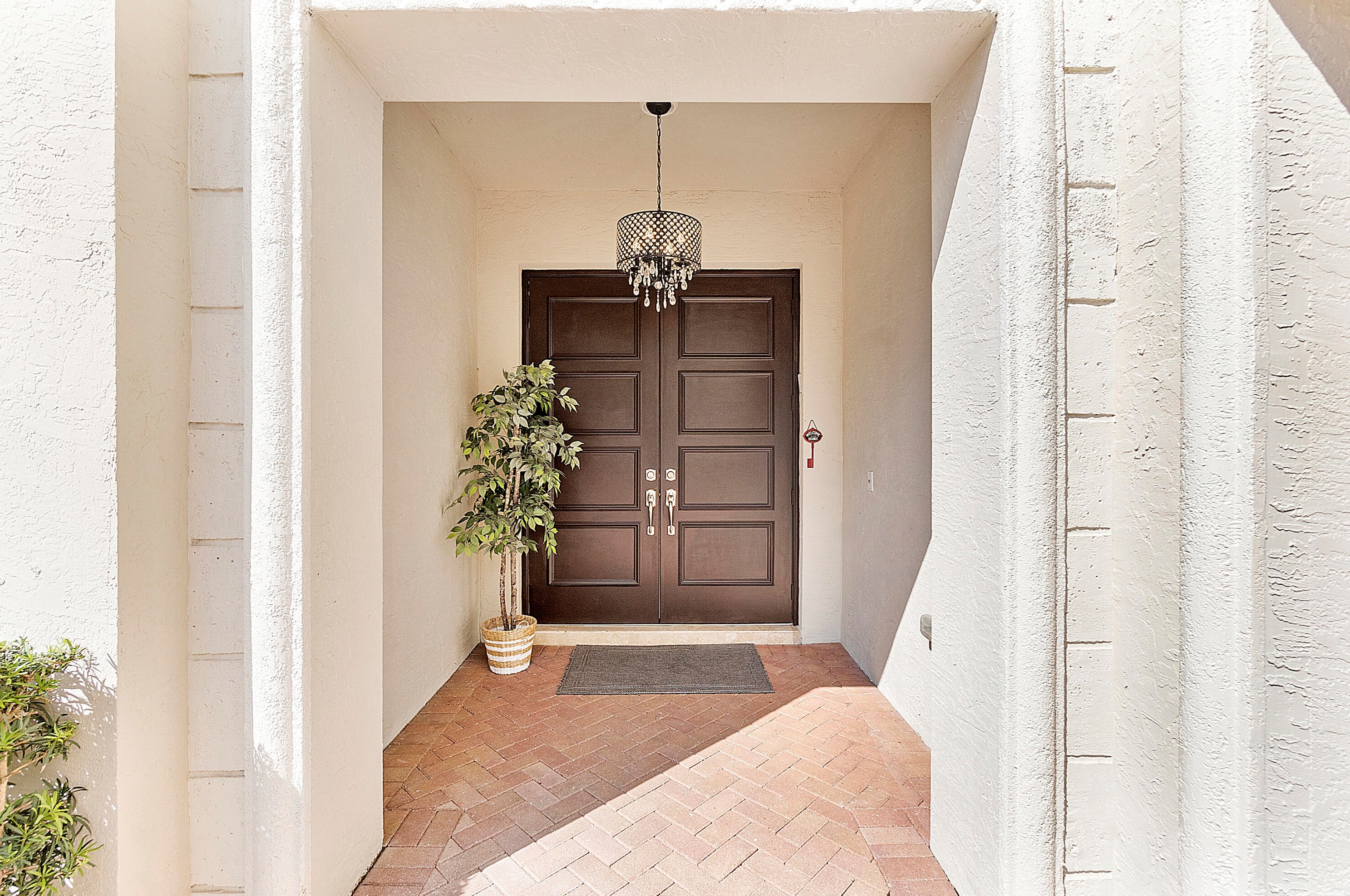 17827 Lk Azure Way, Boca Raton FL 33496-1048 exterior