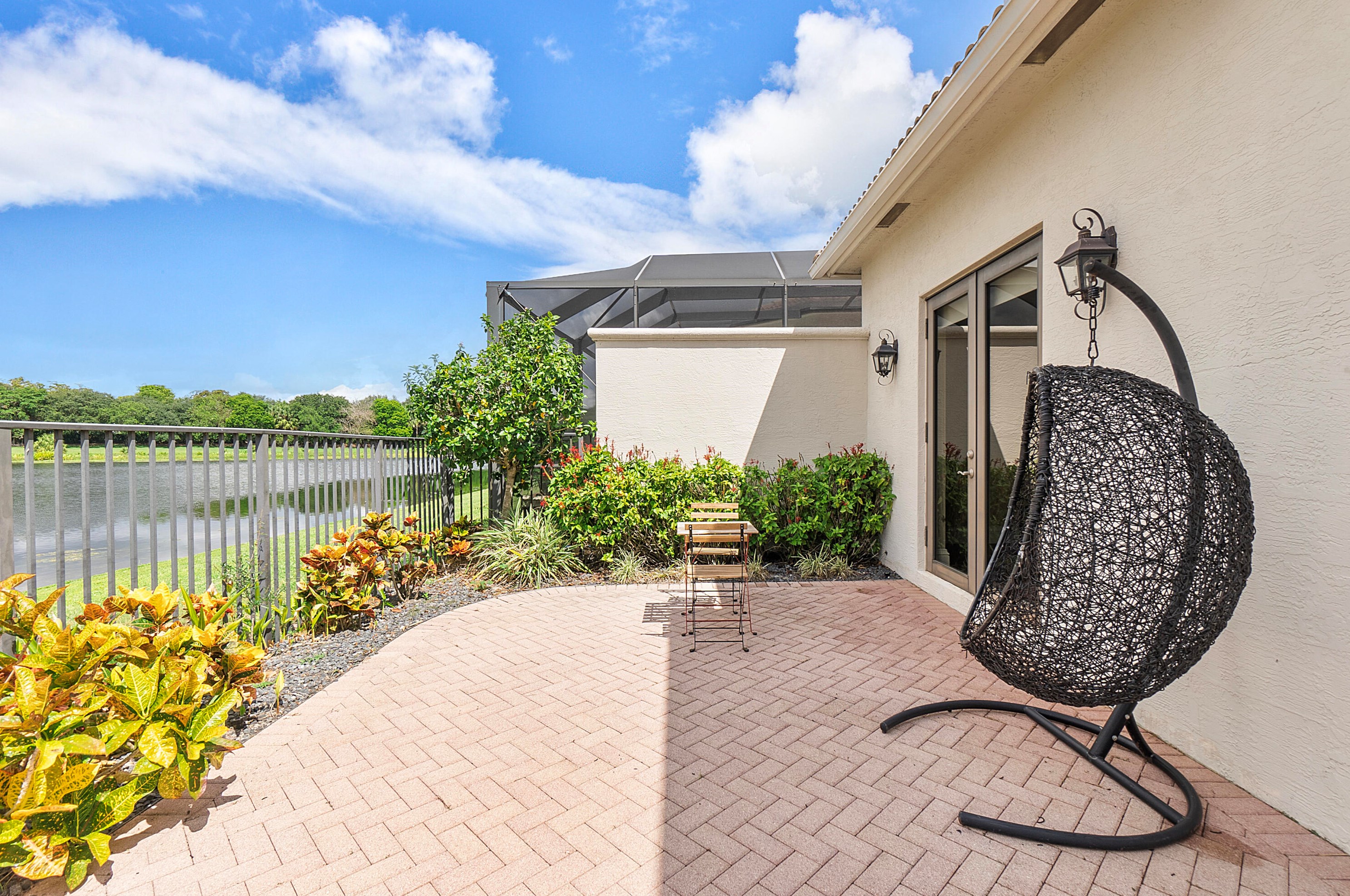 17827 Lk Azure Way, Boca Raton FL 33496-1048 exterior