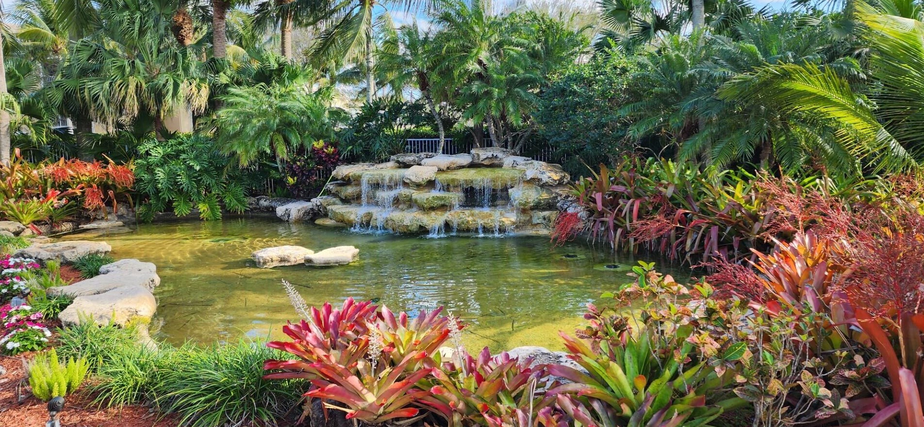 254 Village Blvd, Jupiter FL  33469-2397 exterior