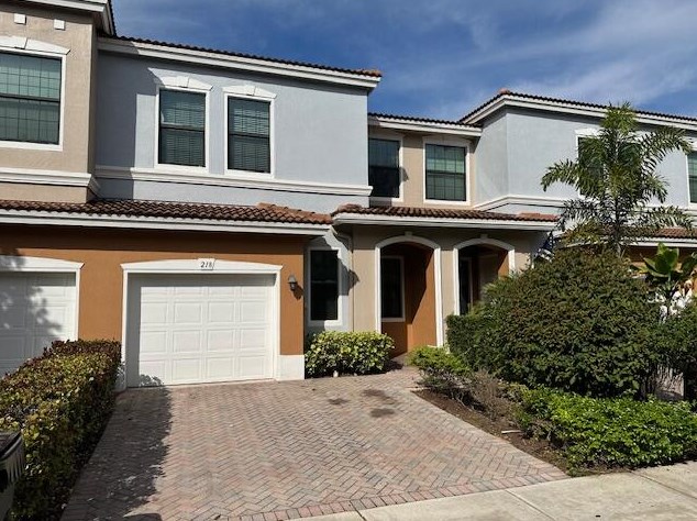 218 E Chrystie Circle, Delray Beach, FL 33484