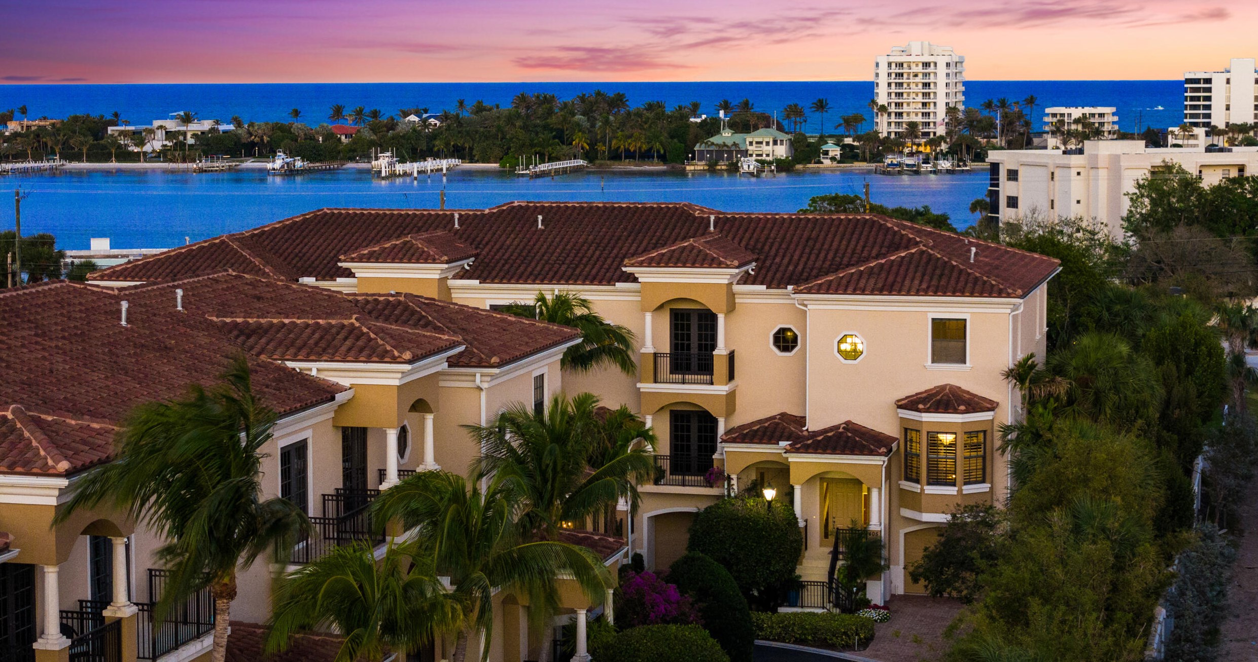 405 Del Sol Cir, Jupiter FL 33469-2229 exterior