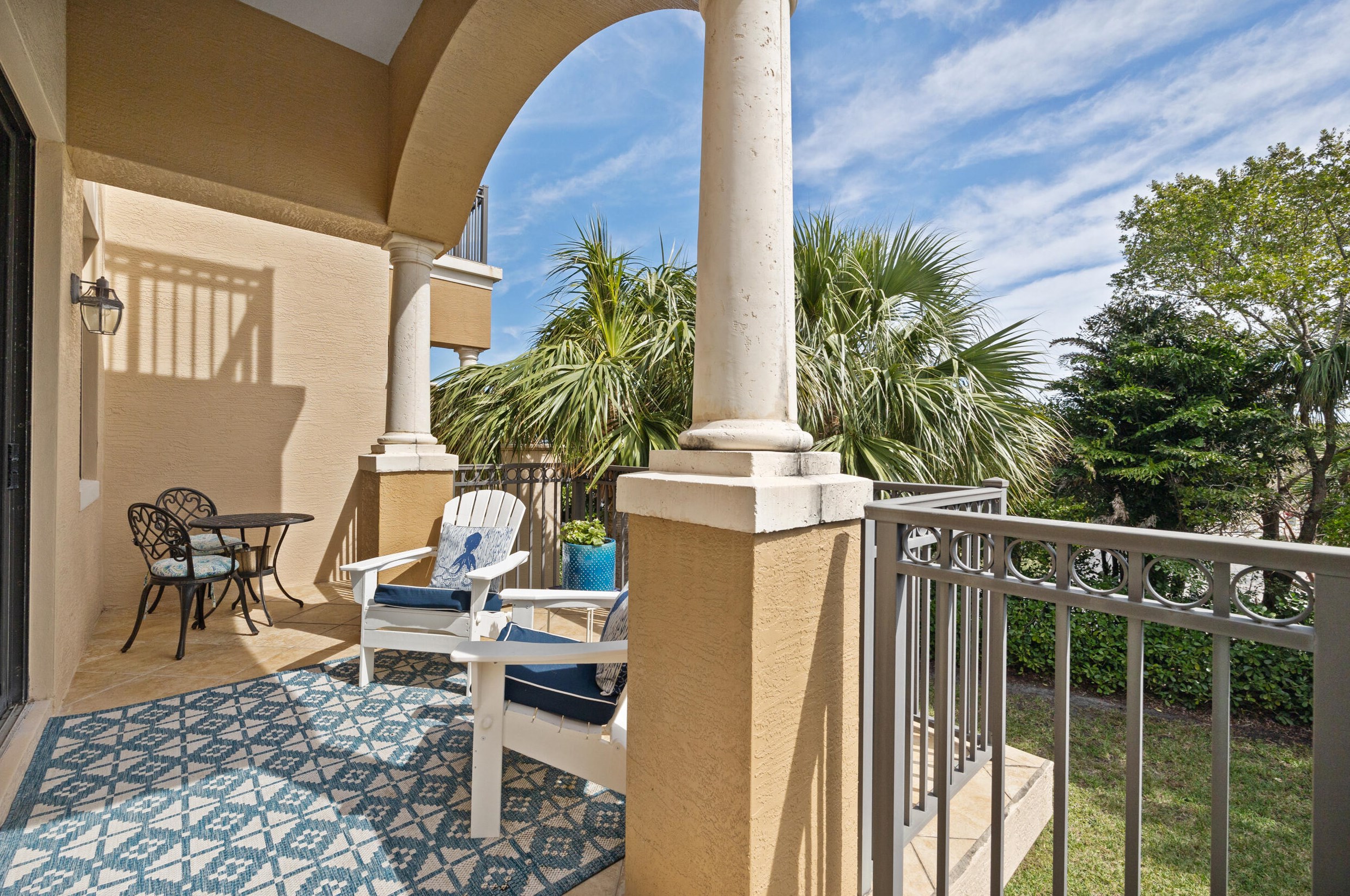 405 Del Sol Cir, Jupiter FL 33469-2229 exterior