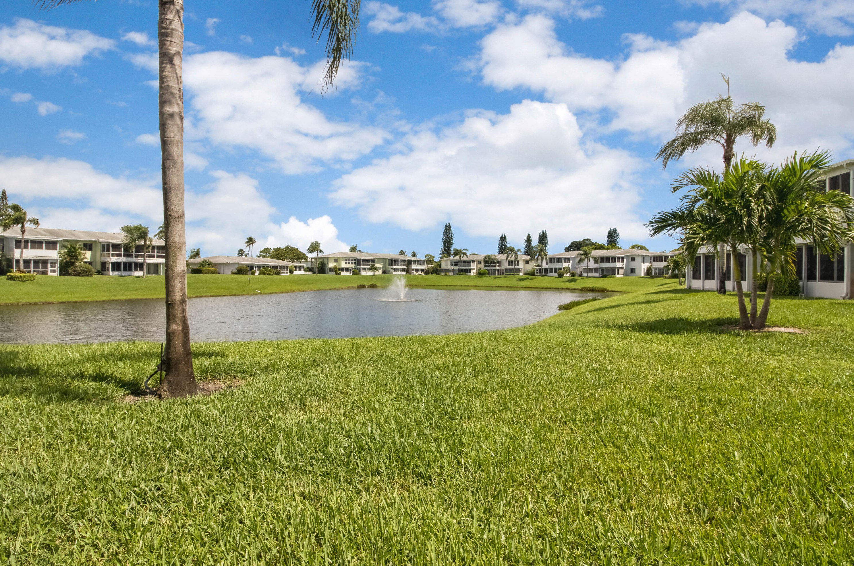 2811 Sw 15th St #104, Delray Beach, FL 33445