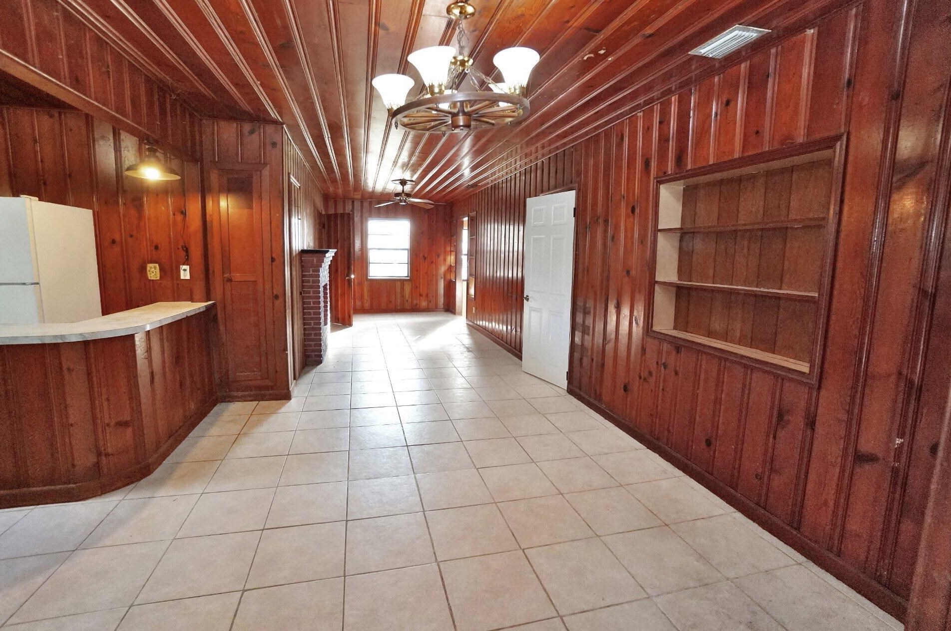 405 Fleming Ave, Lake Worth FL 33463-1900 exterior