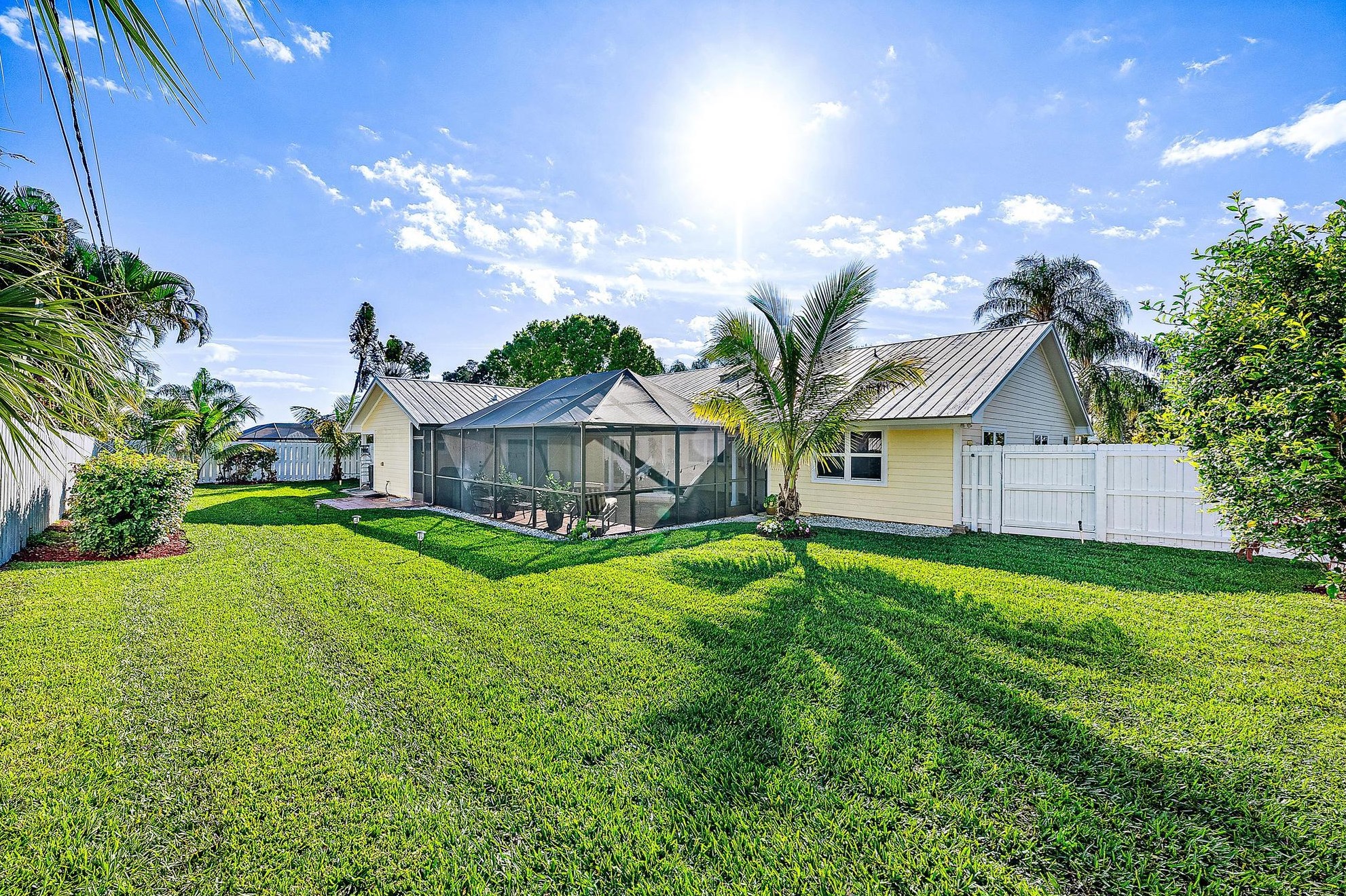 8331 Quail Ridge Way, Hobe Sound, FL 33455-4137