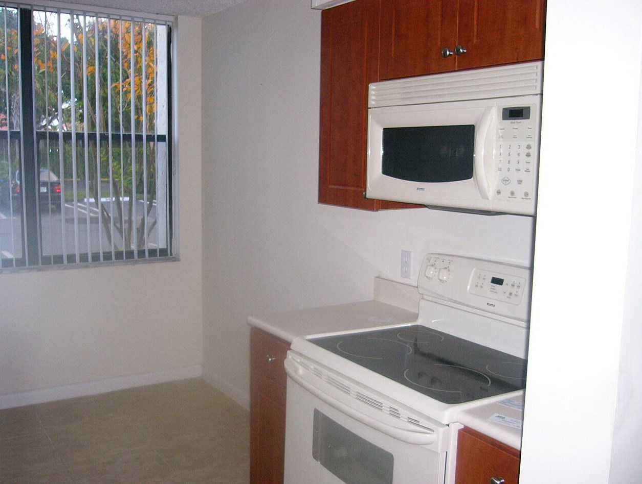 820 Lavers Cir #g111, Delray Beach, FL 33444