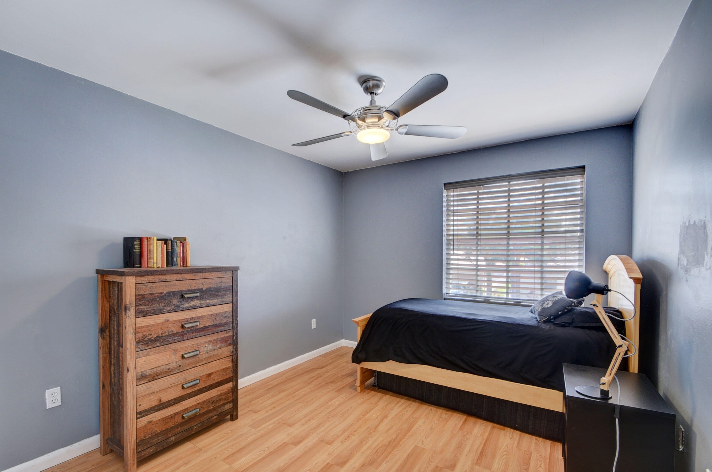 7565 Kingsley Ct, Lake Worth FL  33467-7327 exterior