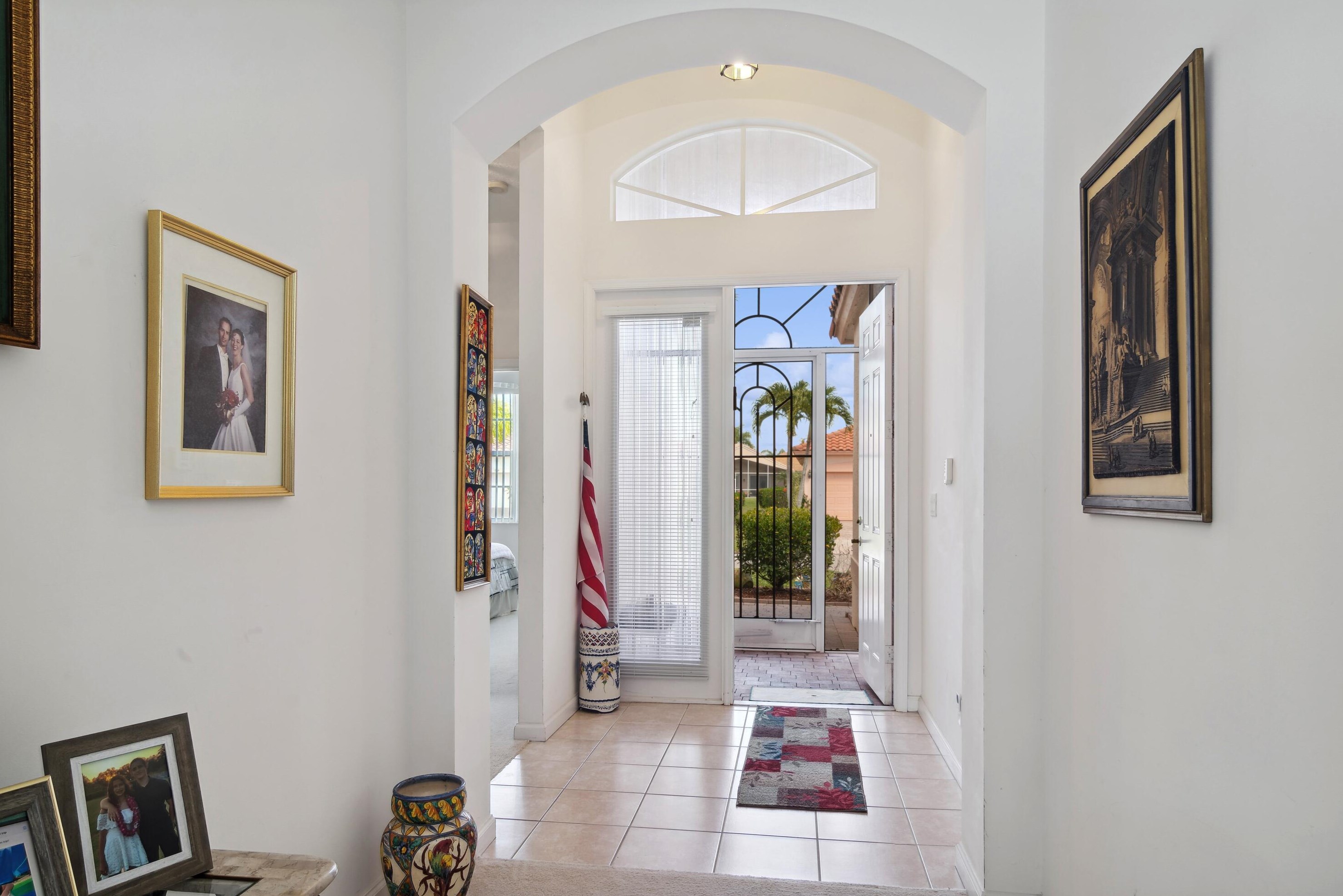 383 Nw Sunview Way, Fort Pierce, FL 34986