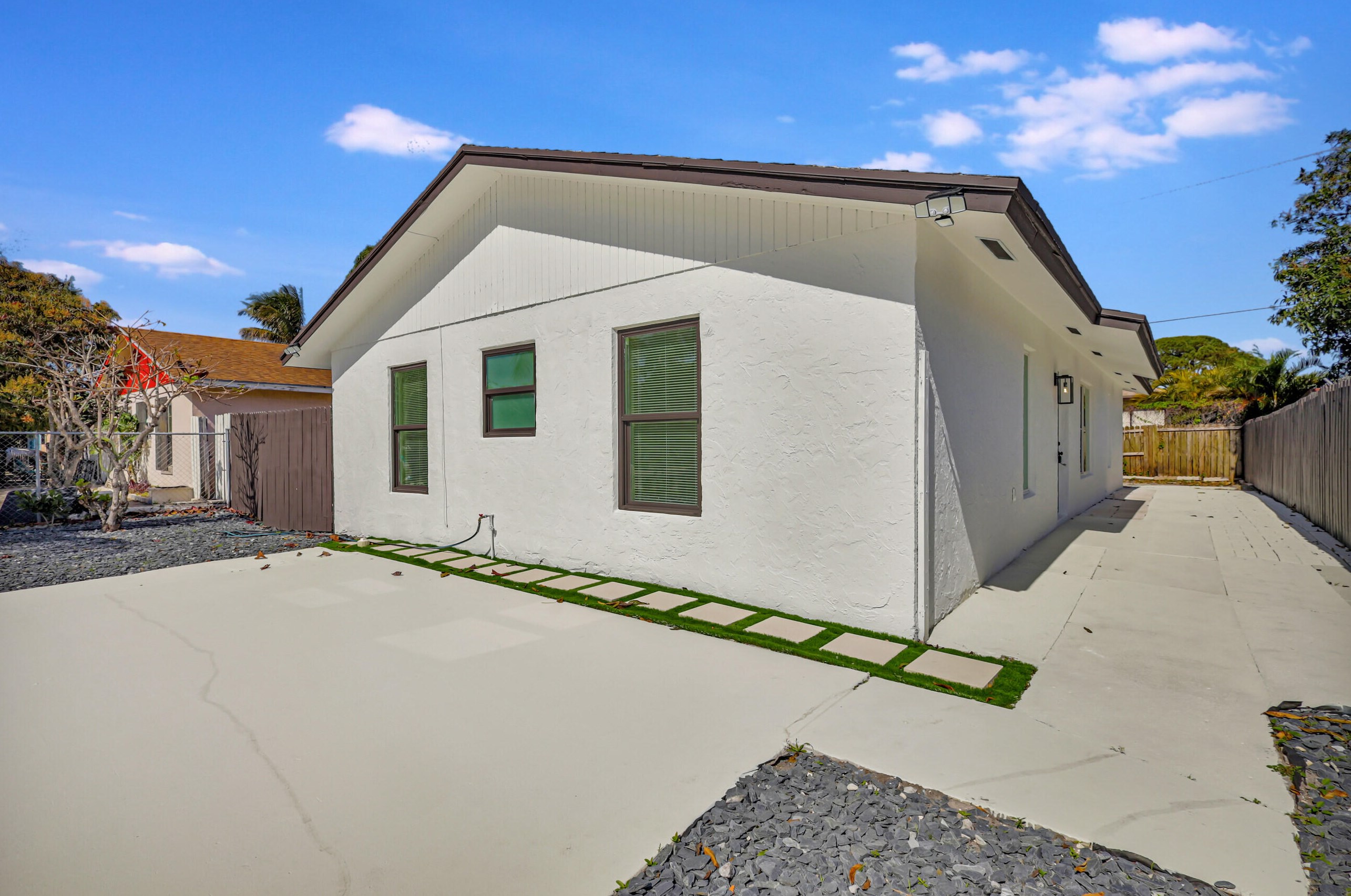307 Sterling Ave, Delray Beach, FL 33444