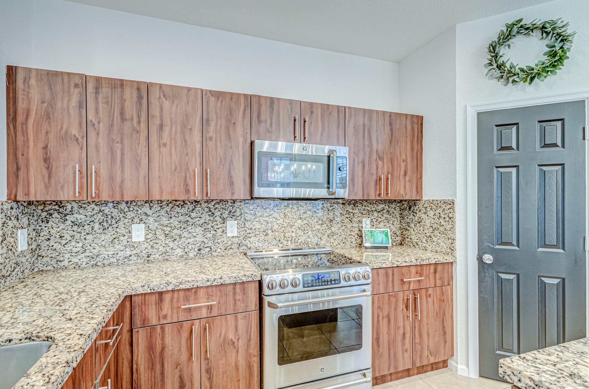 451 Schoolhouse Rd, Jupiter FL  33458-2889 exterior