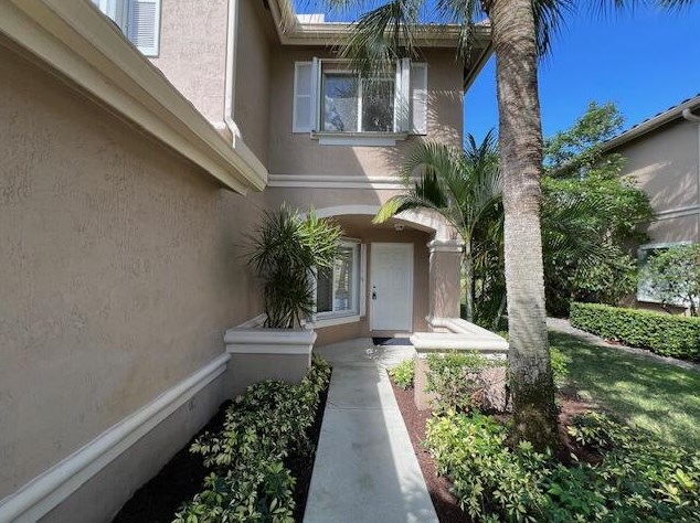 4831 Pinemore Ln, Lake Worth, FL 33463-6994
