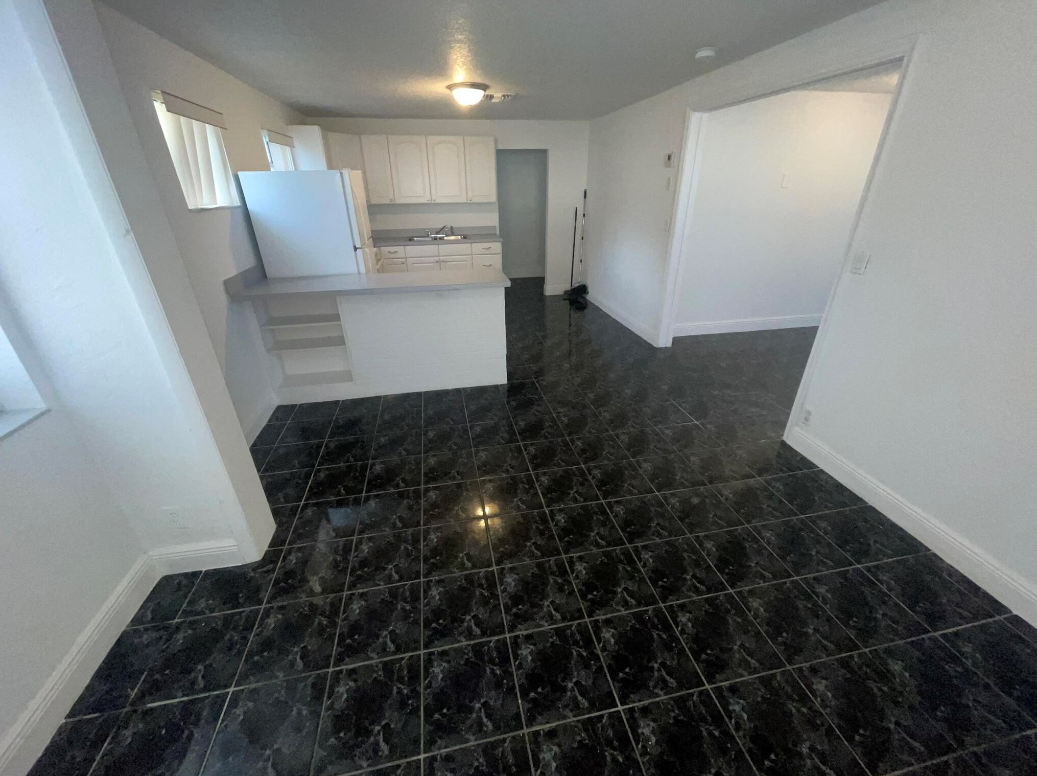 7927 Coral St, Lake Worth FL  33462-6103 exterior