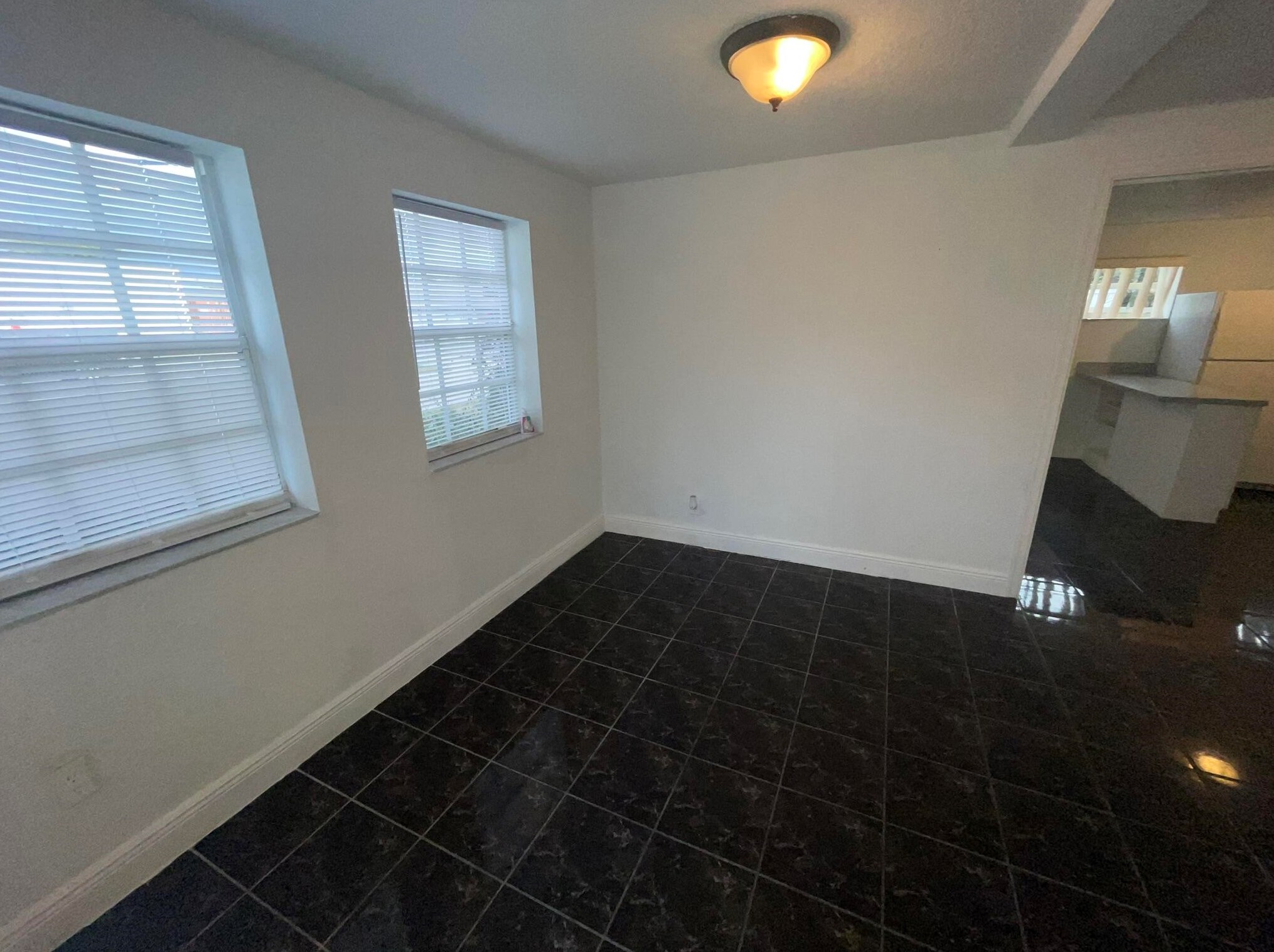 7927 Coral St, Lake Worth FL  33462-6103 exterior