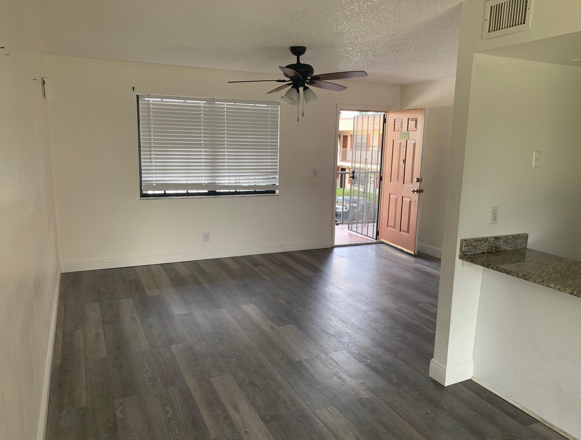 4688 Oak Terrace Dr, Lake Worth, FL 33463