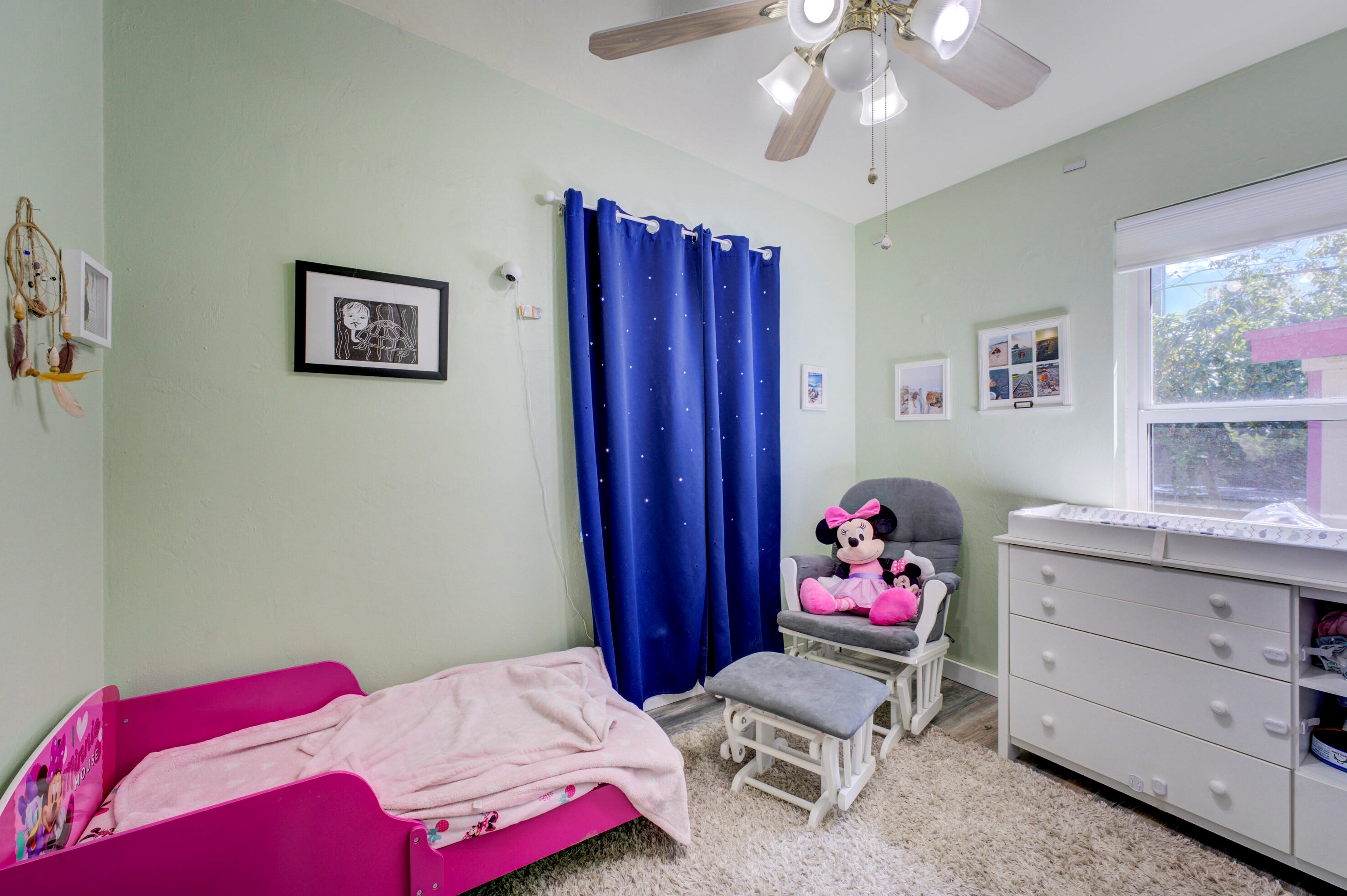 560 Oleander Rd, Lake Worth FL  33462-5944 exterior