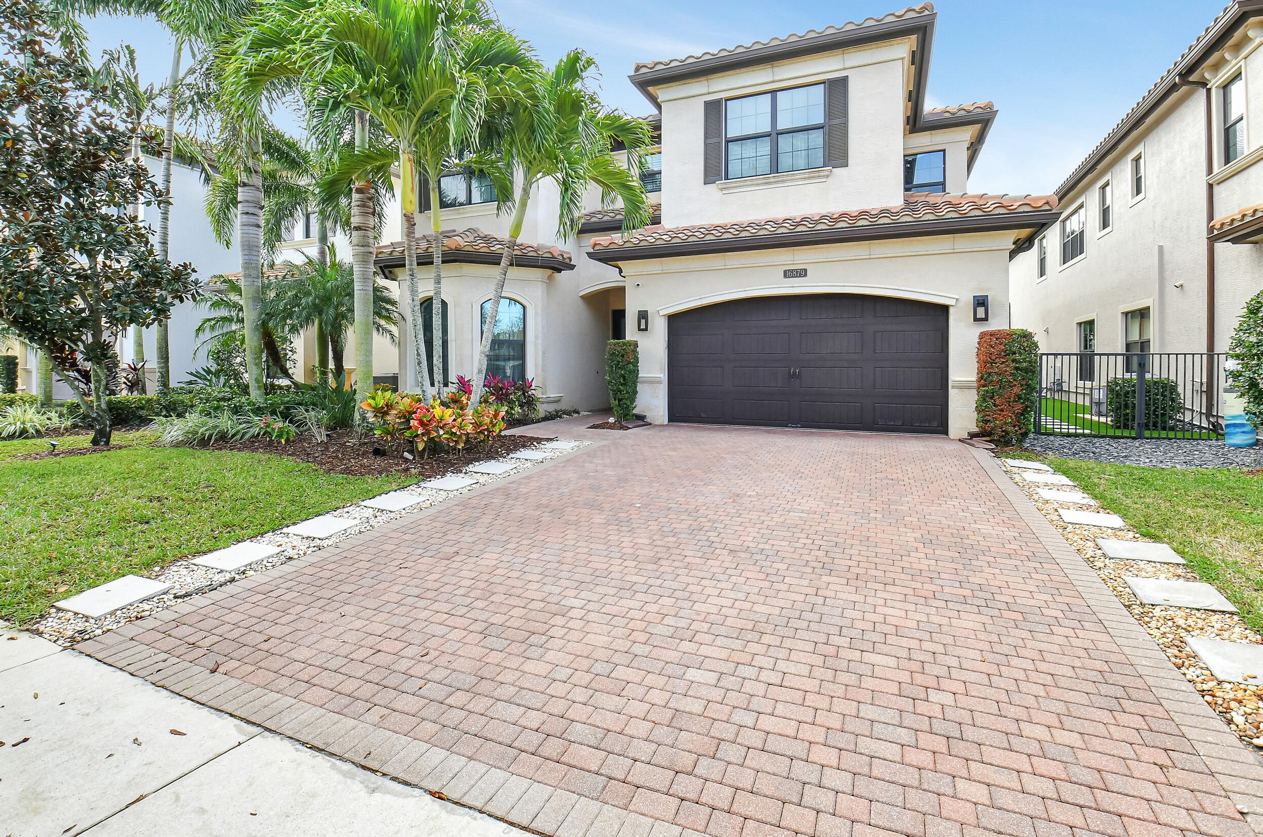 16879 Bridge Crossing Cir, Delray Beach, FL 33446