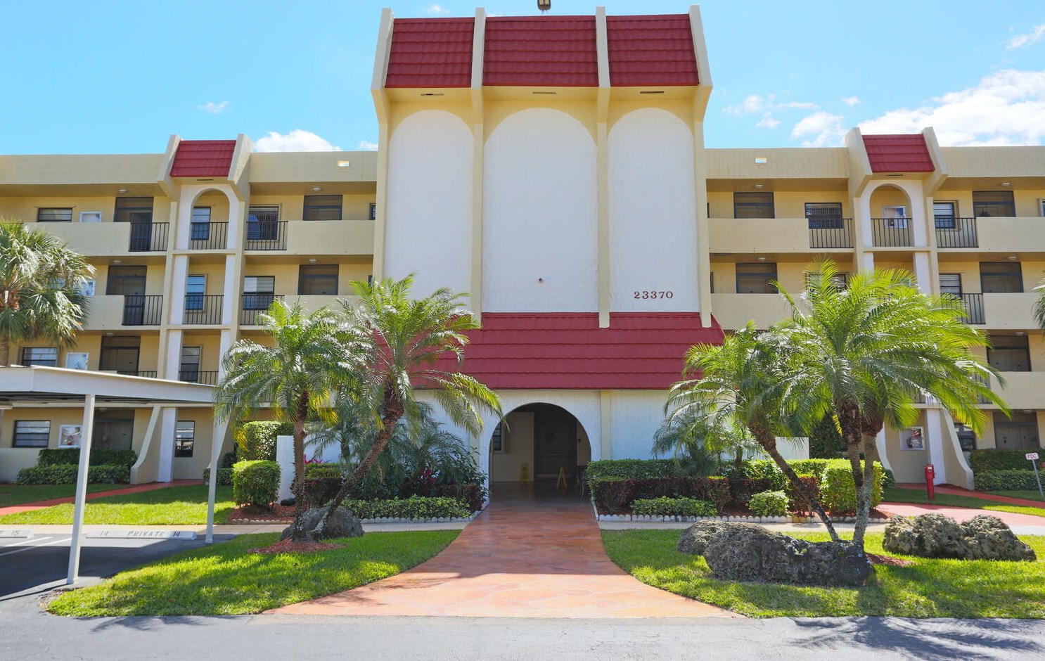 23370 Carolwood Ln, Boca Raton, FL 33428-2147