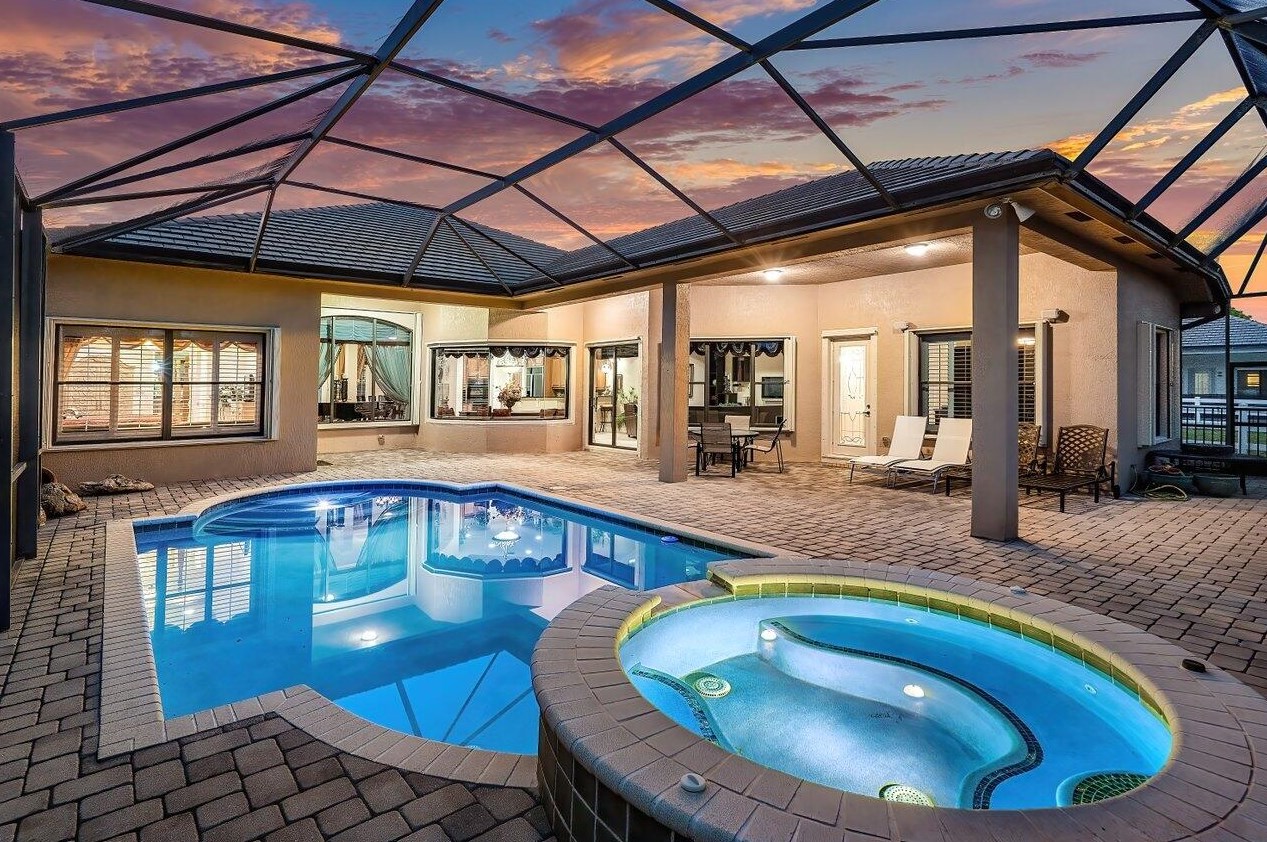 8930 Equus Cir, Boynton Beach, FL 33472