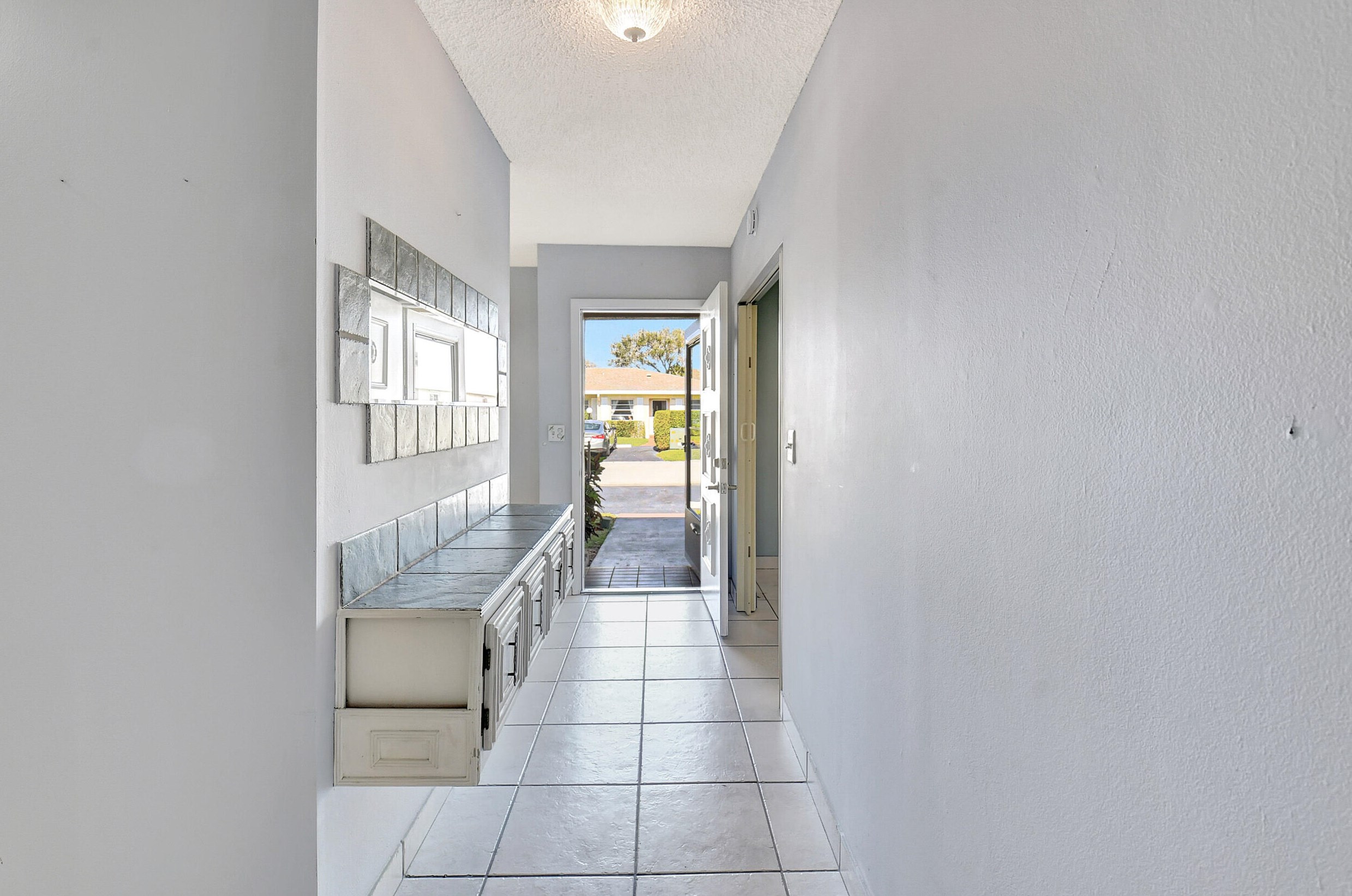 8796 Warwick Dr, Boca Raton, FL 33433-1875