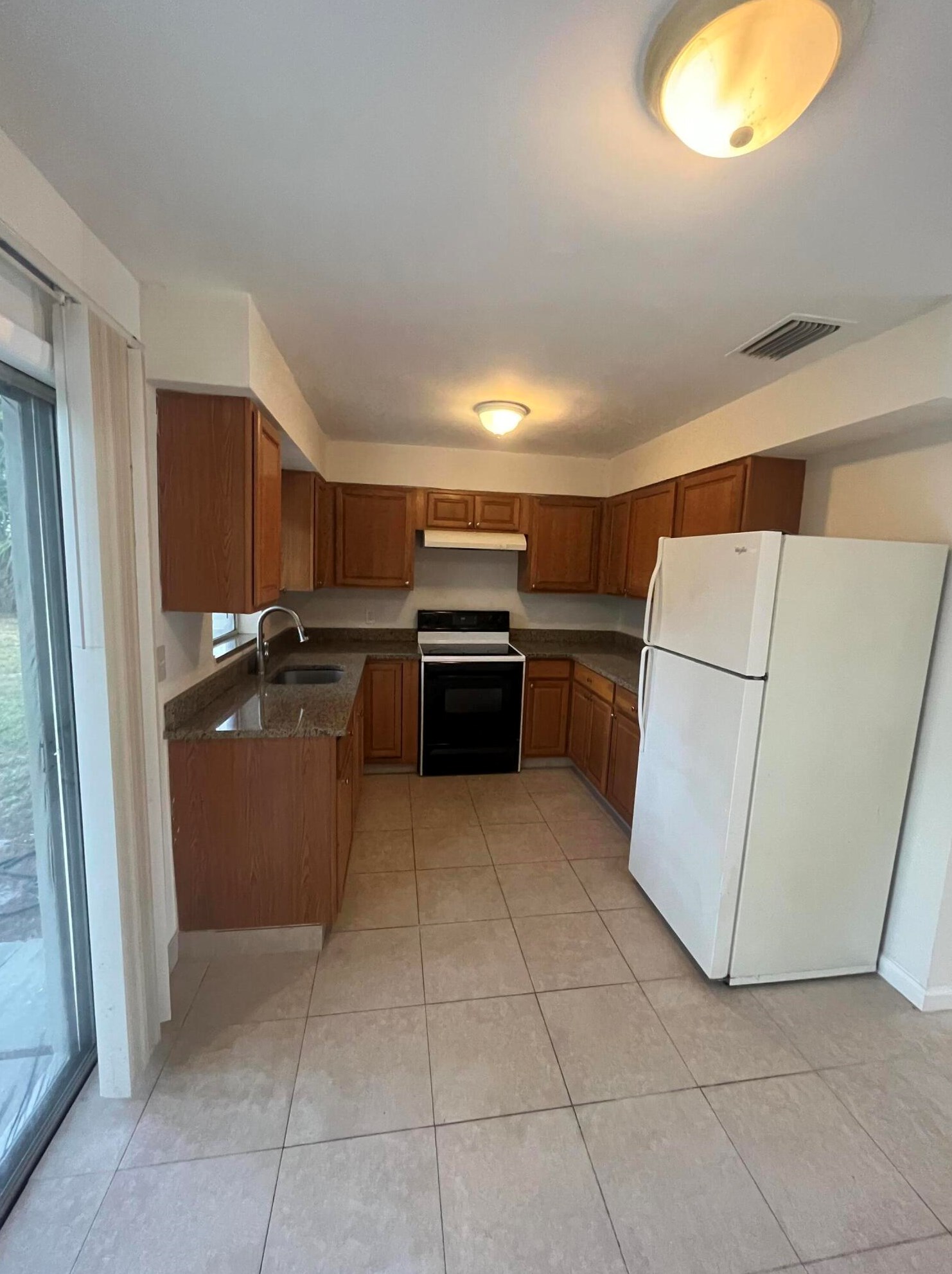 919 10th St, Stuart, FL 34994-5609